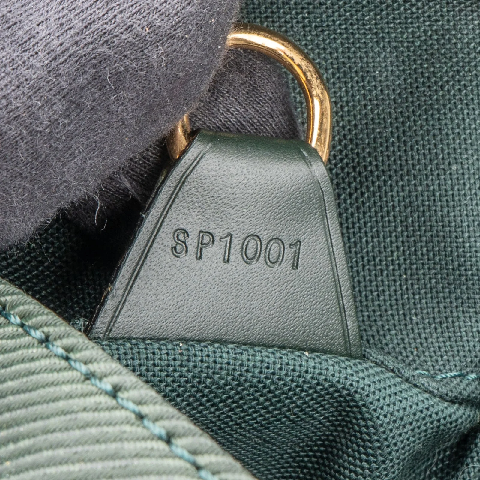 Louis Vuitton Green Taiga Leather Dersou Messenger Crossbody Bag