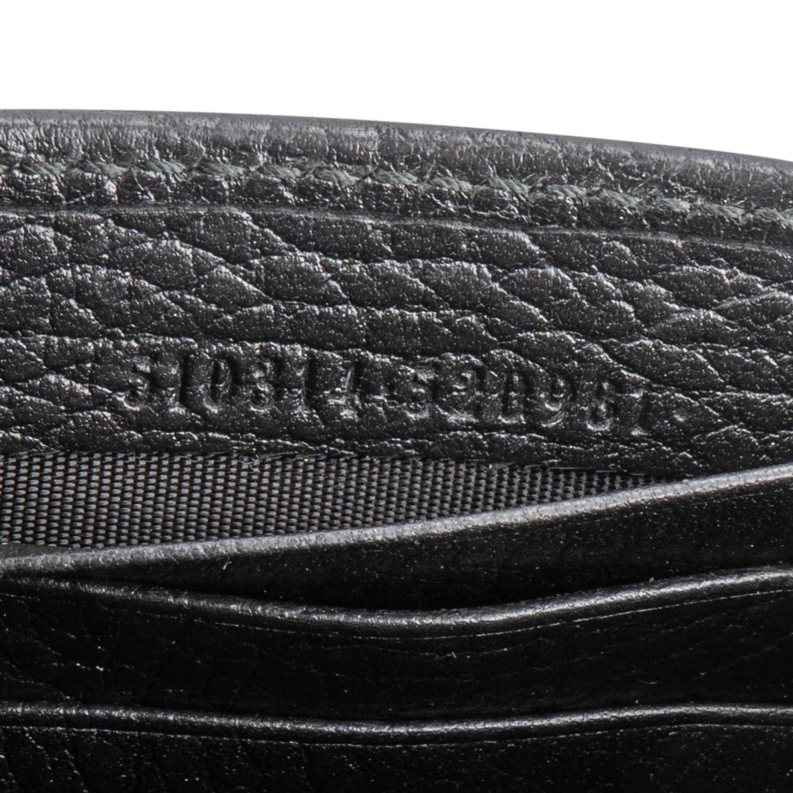 Gucci Leather Interlocking GG Wallet On Chain