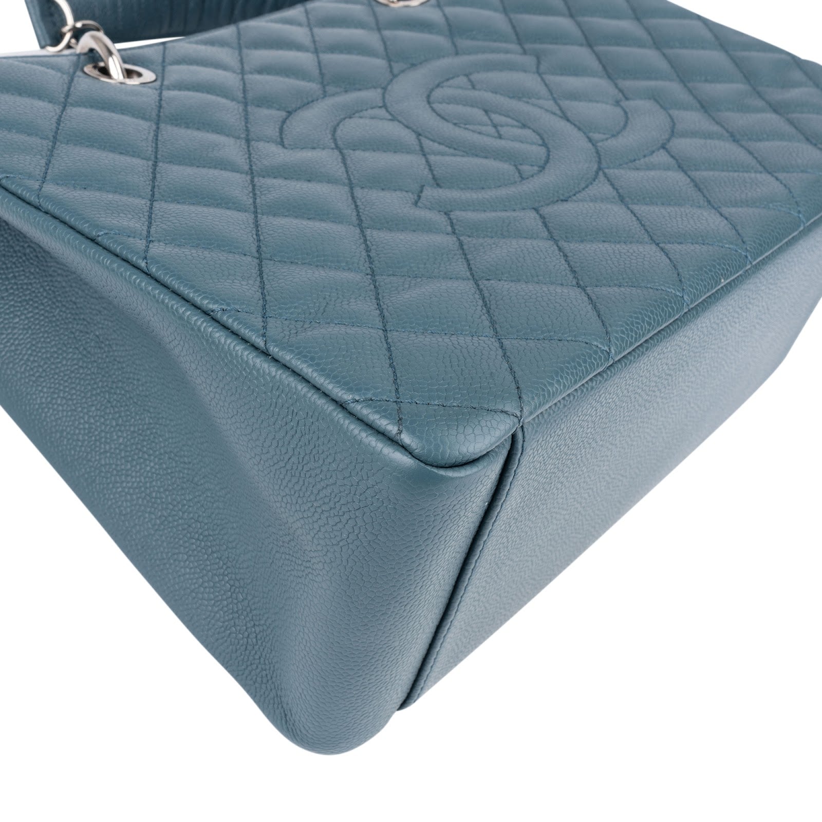 Chanel - Grand Shopping Tote Jumbo Shoulder Bag