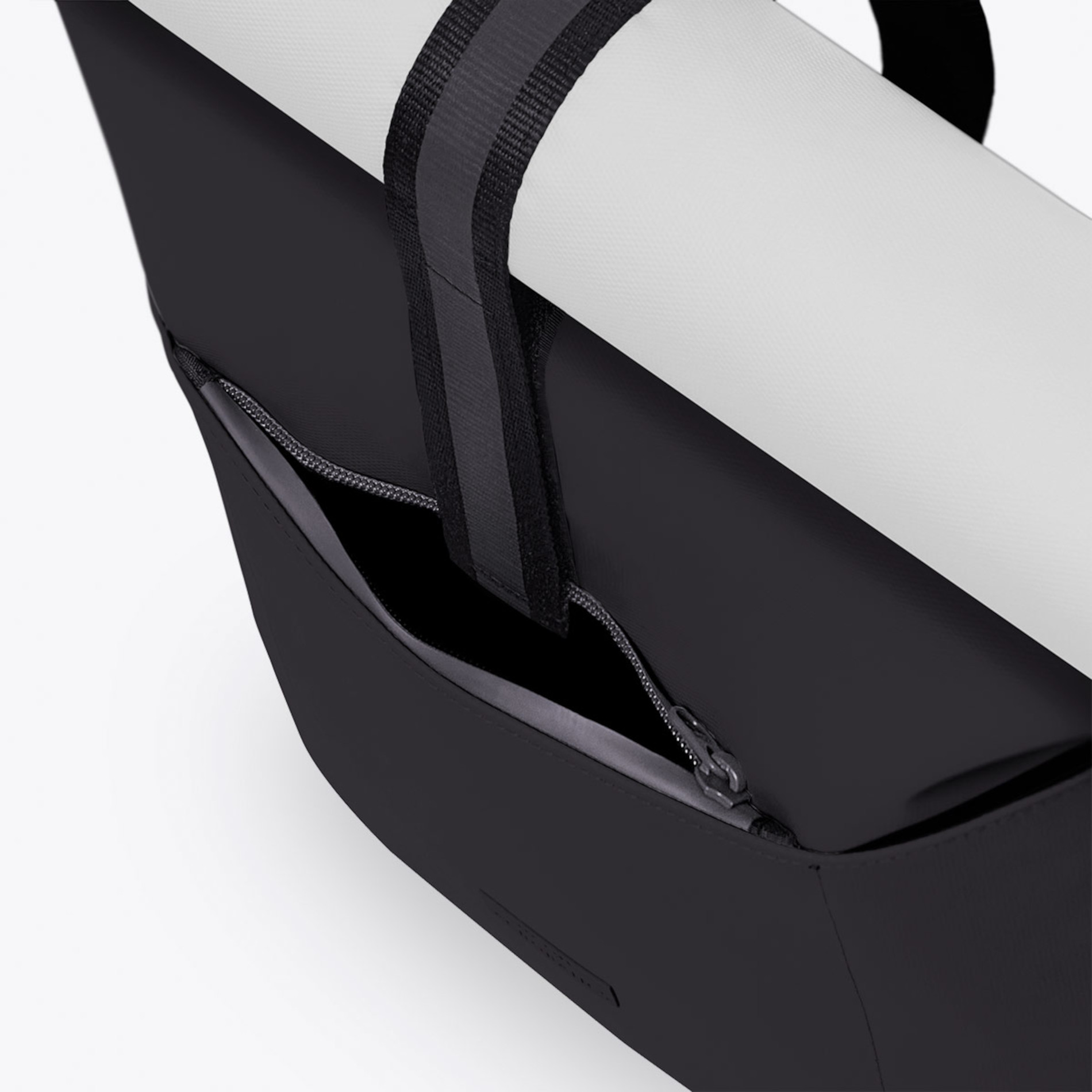 Hajo Medium Aloe - Black