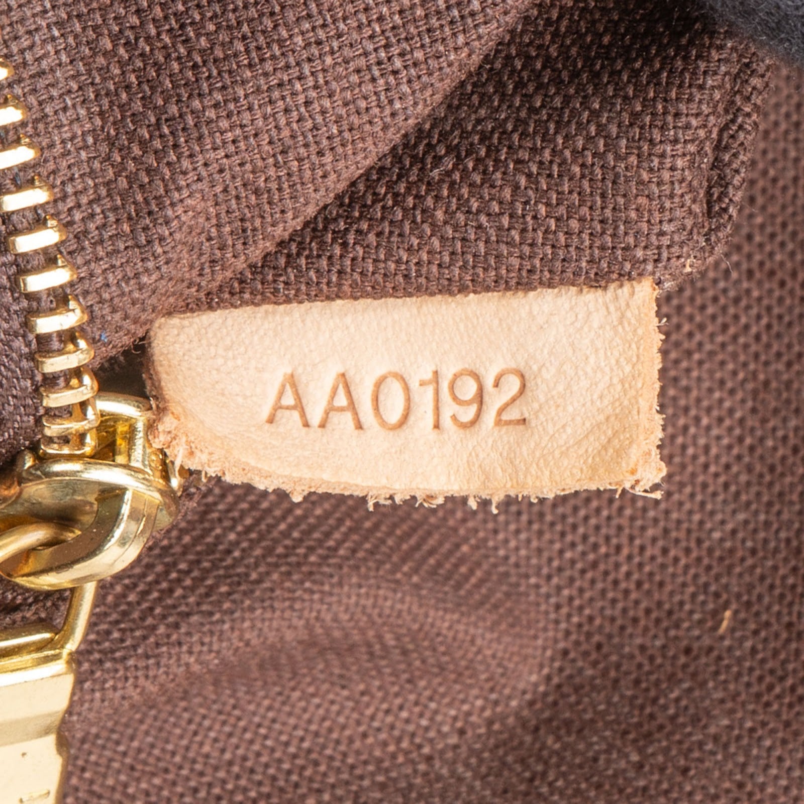Louis Vuitton Monogram Canvas Chantilly MM Crossbody Bag