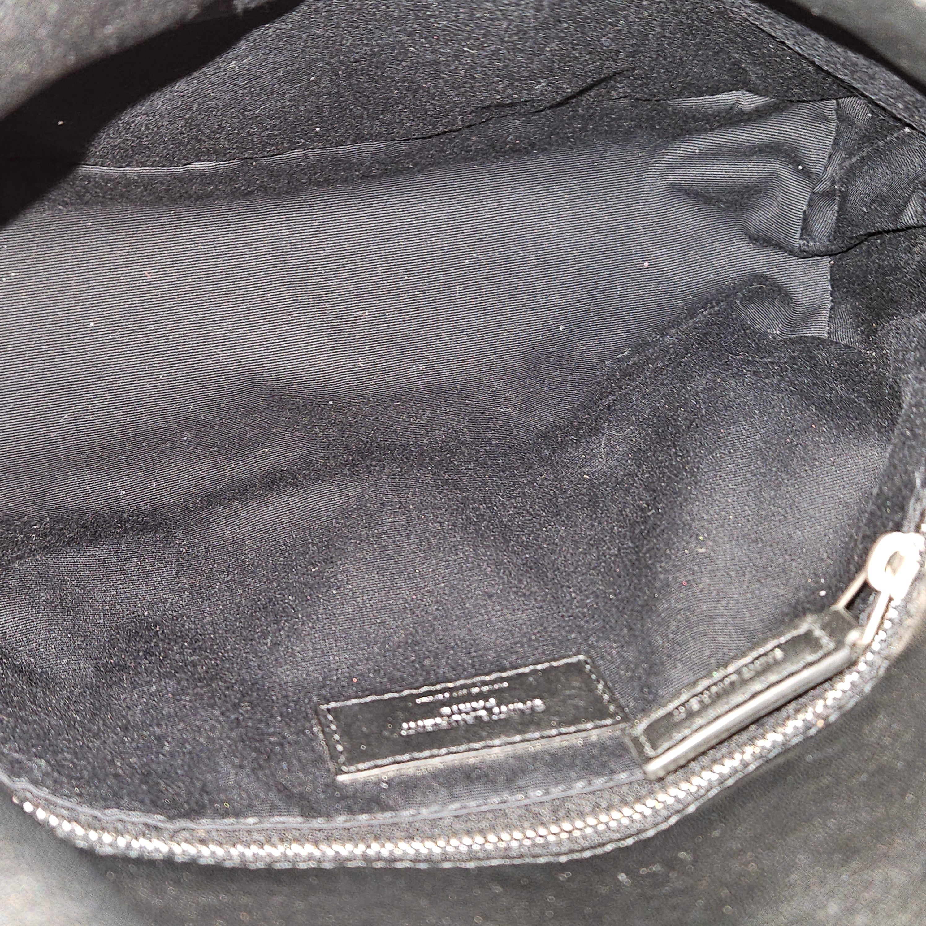 Yves Saint Laurent - Loulou Puffer Crossbody Bag