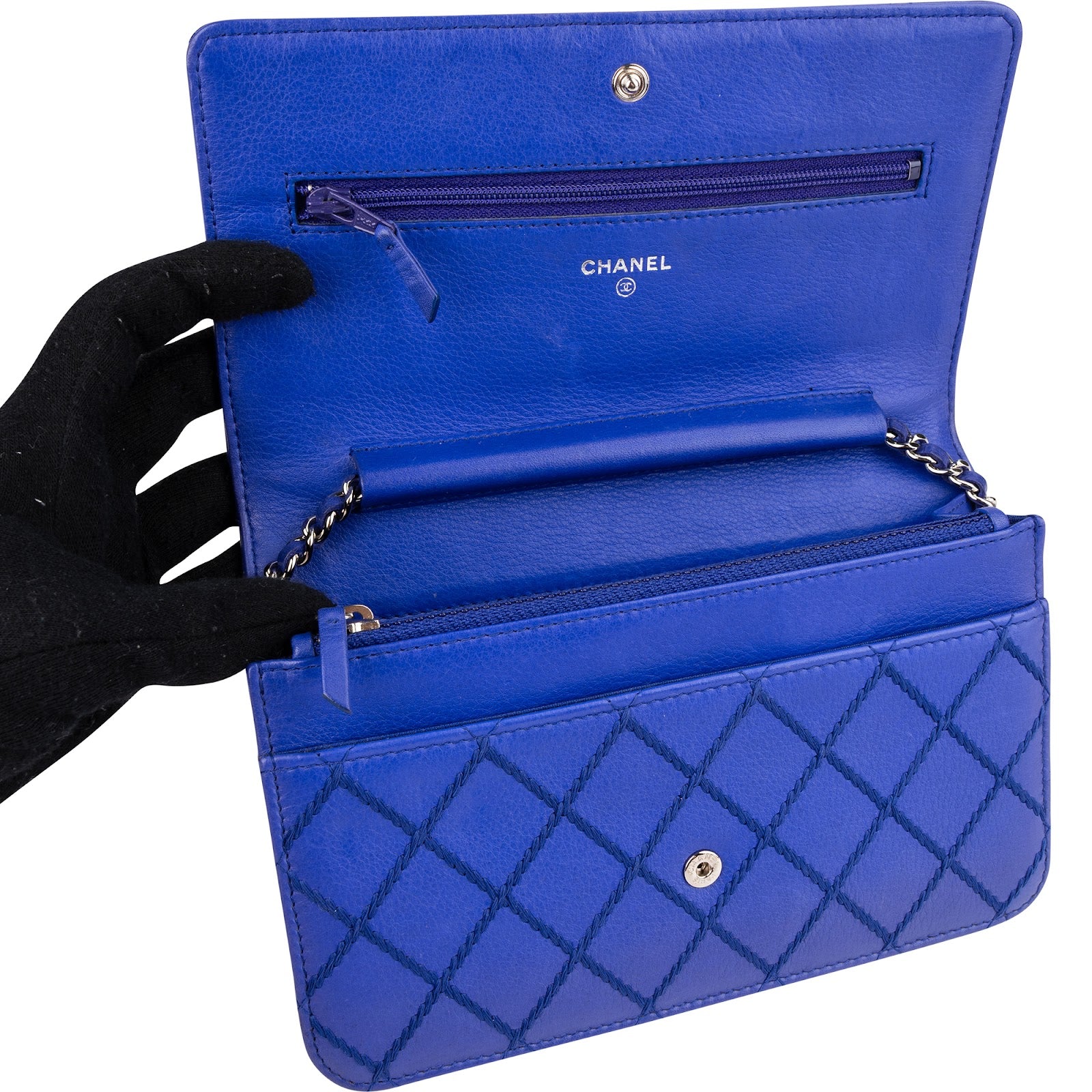 Chanel - Surpique Stitched Wallet on Chain Crossbody Bag