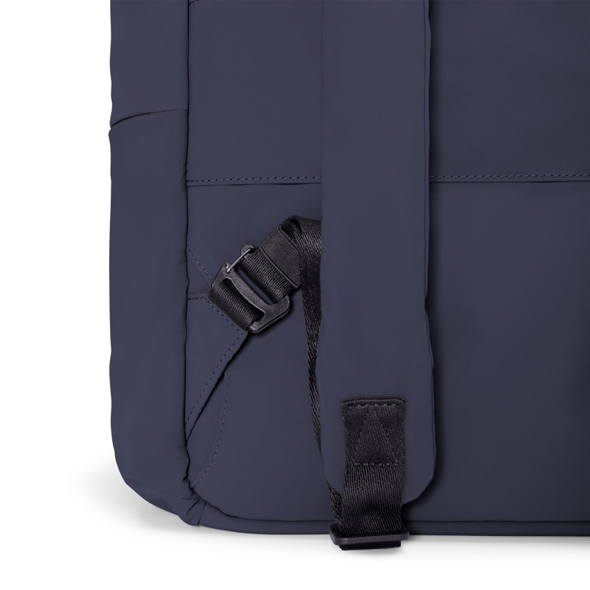 Posuto Puffy Backpack Moss - Dark Navy