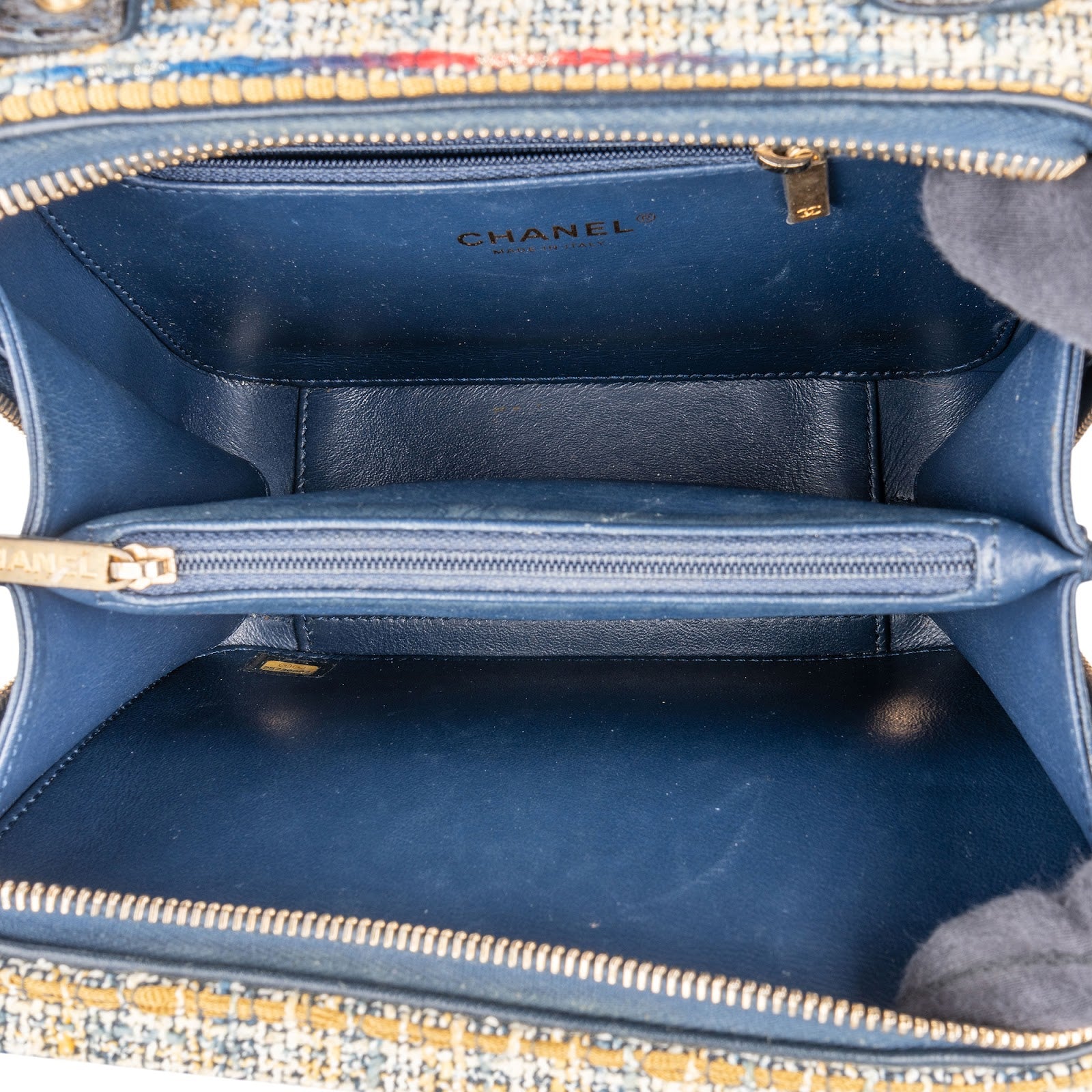 Chanel – Filigree Vanity Case Handtasche