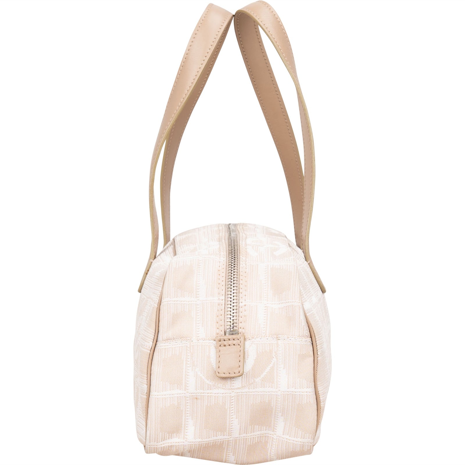 Torebka Chanel z linii Travel Line z motywem Monogram
