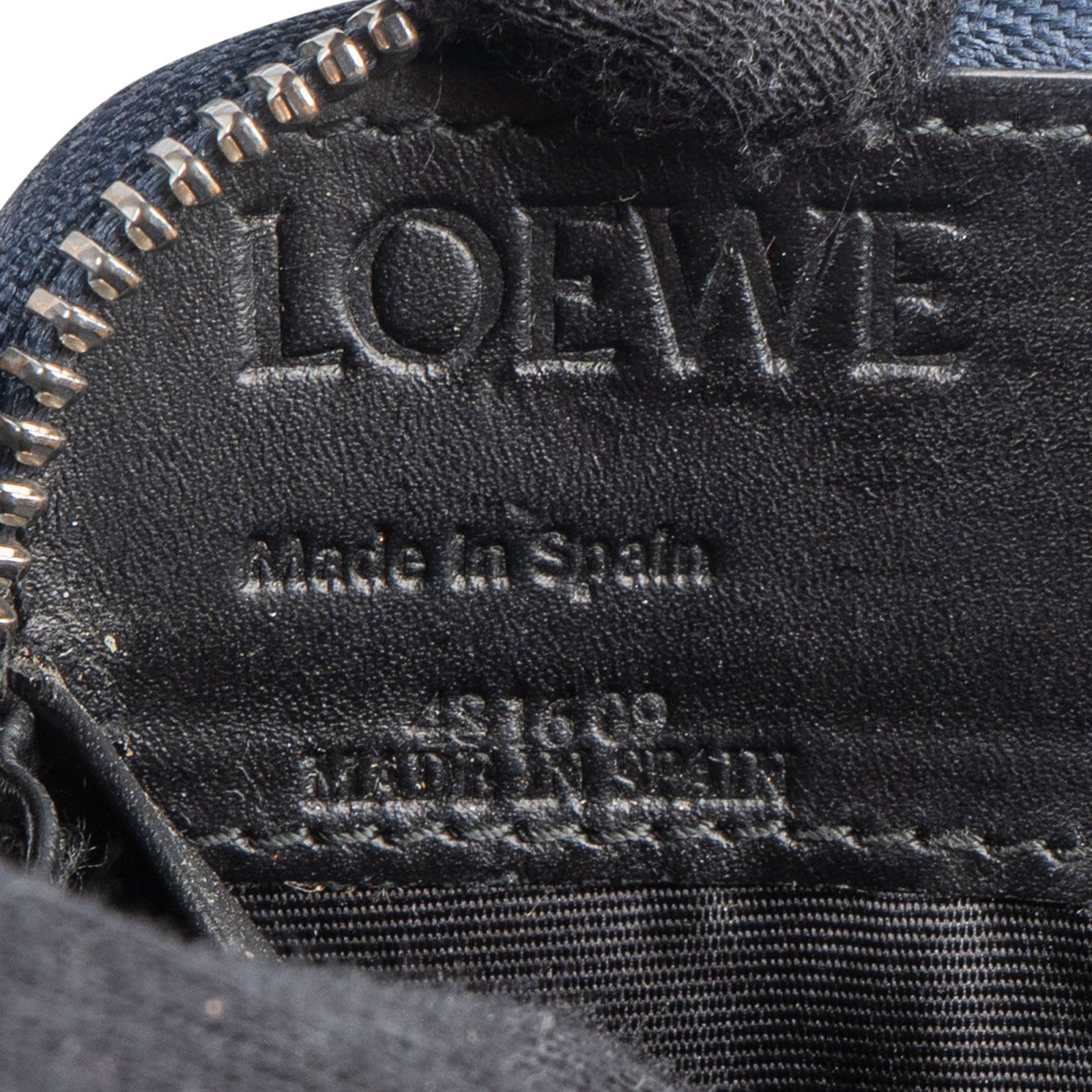 Portfel Loewe Leather Monogram Anagram z zamkiem błyskawicznym
