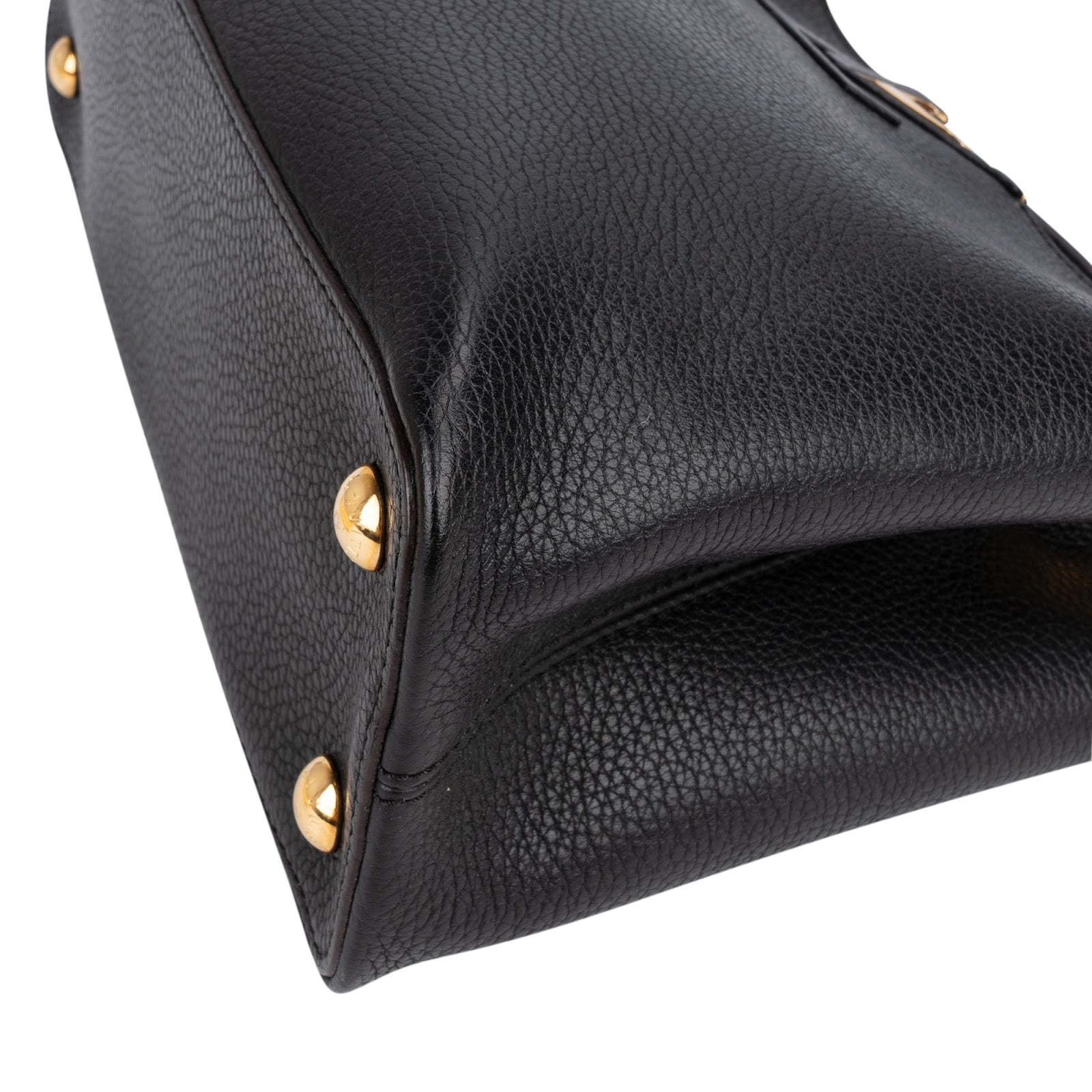 Louis Vuitton Noir Taurillon Leather Capucines MM Handbag