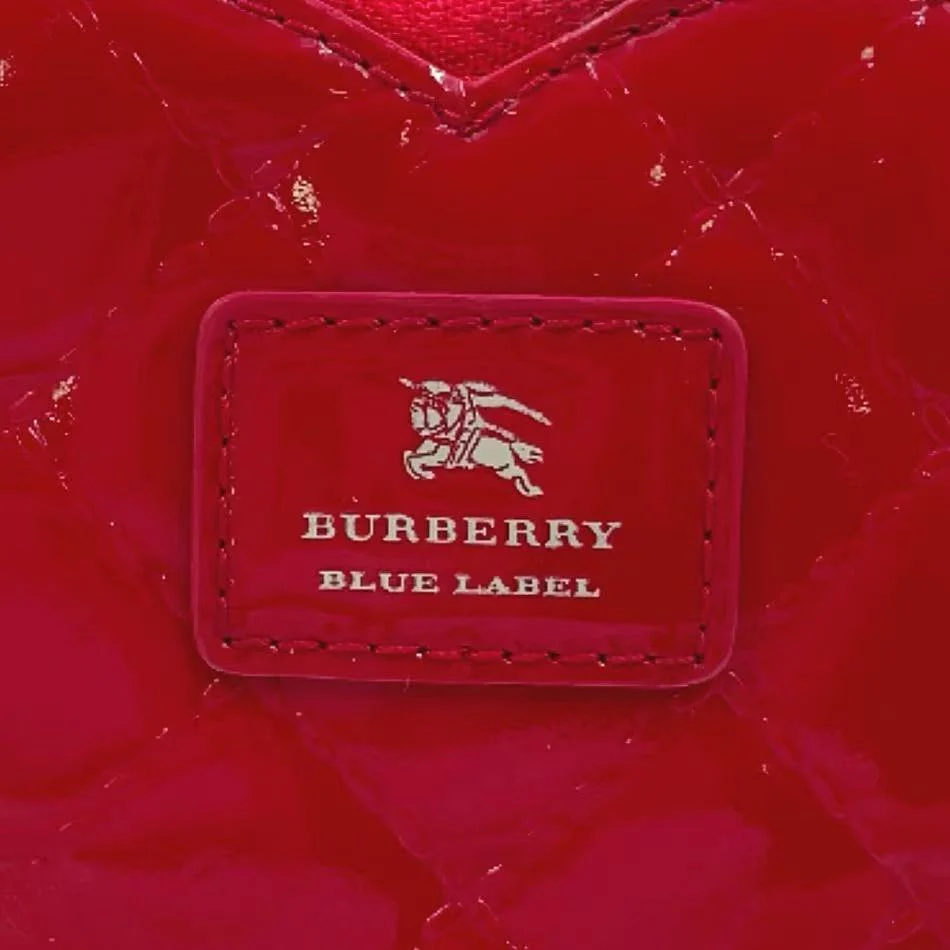 Burberry Pouch herzförmig