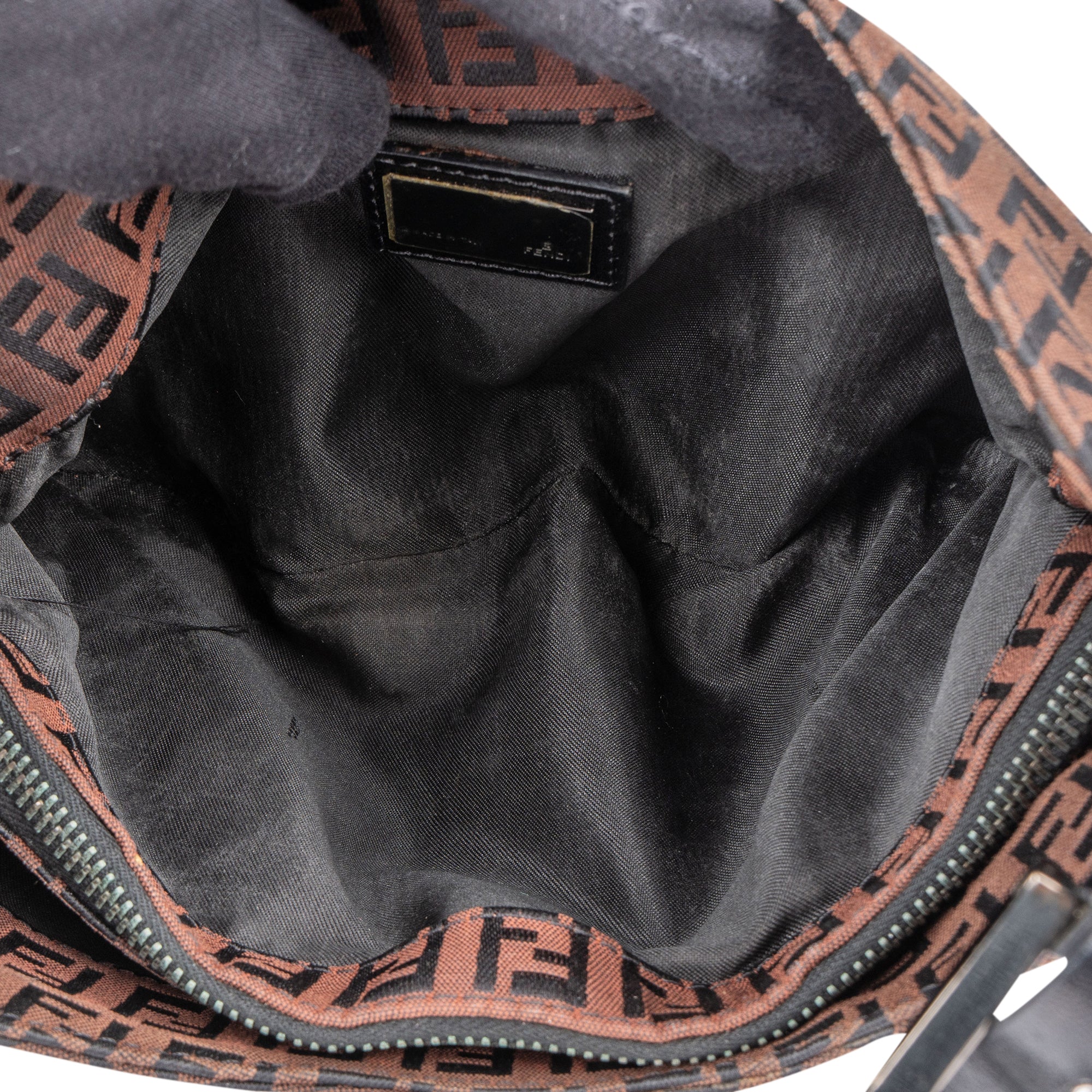 Sac à bandoulière Fendi FF Monogram Baguette à boucle