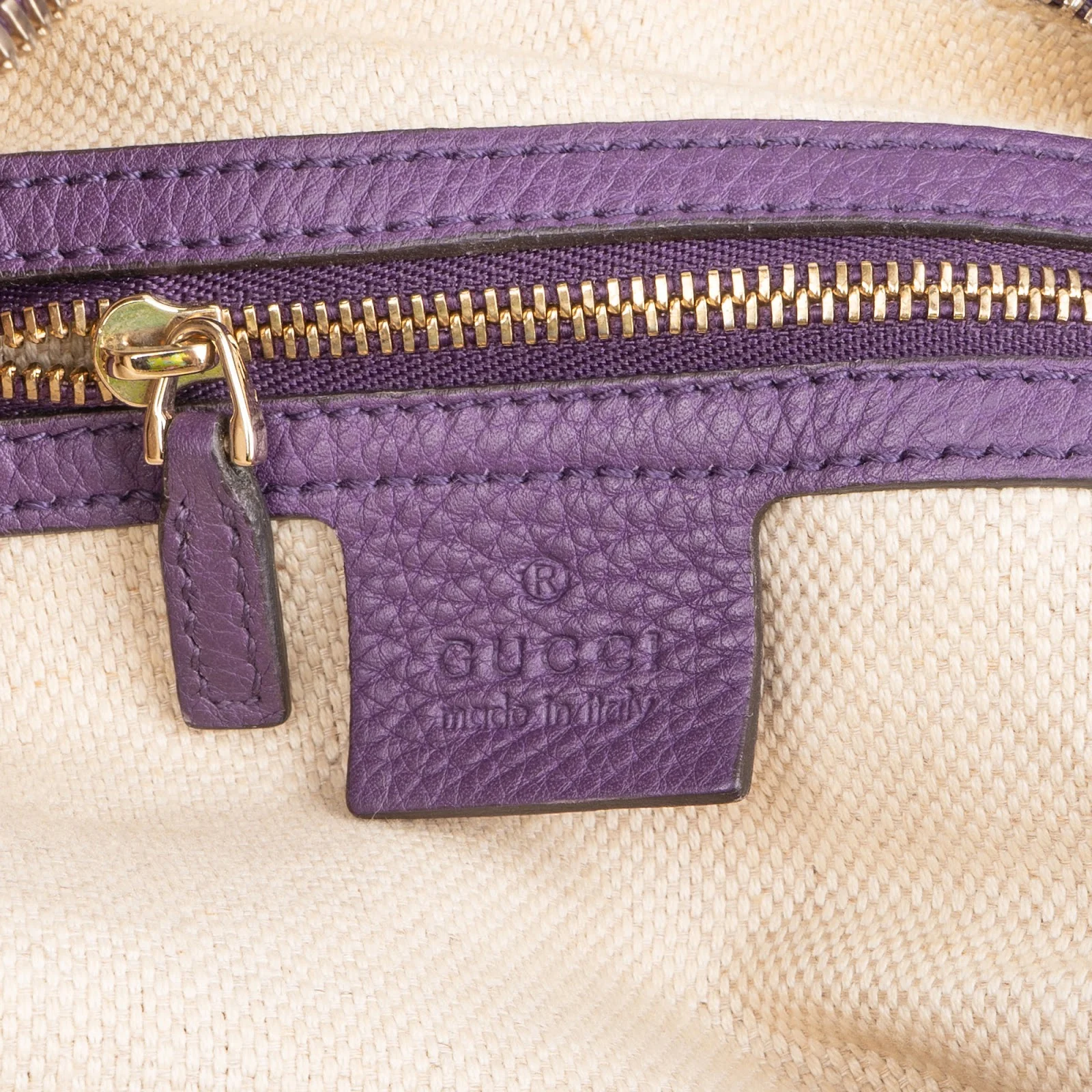Gucci Pebbled Leather GG Large Soho Hobo Shoulder Bag