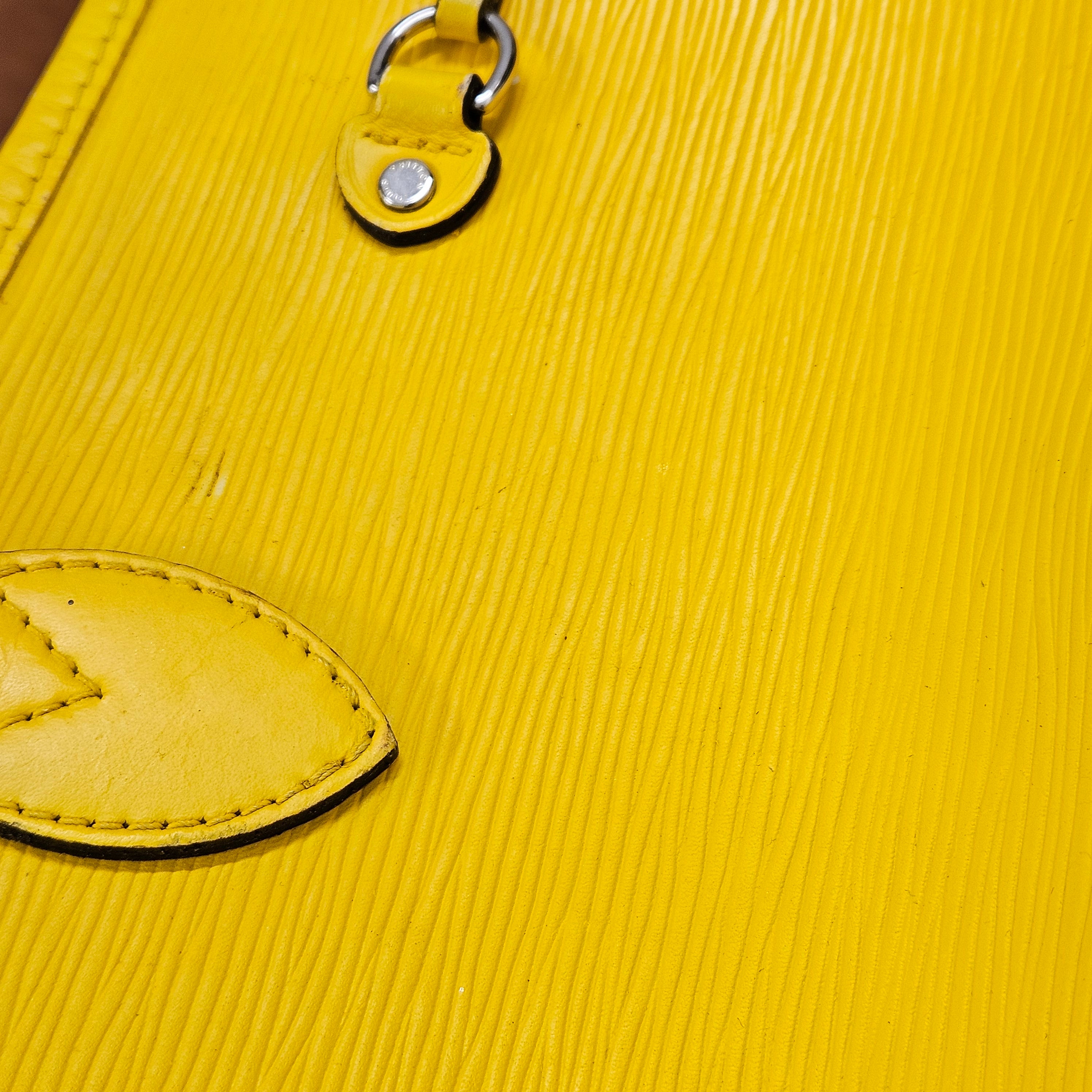 Sac Neverfull MM Shopper Louis Vuitton en cuir Epi jaune