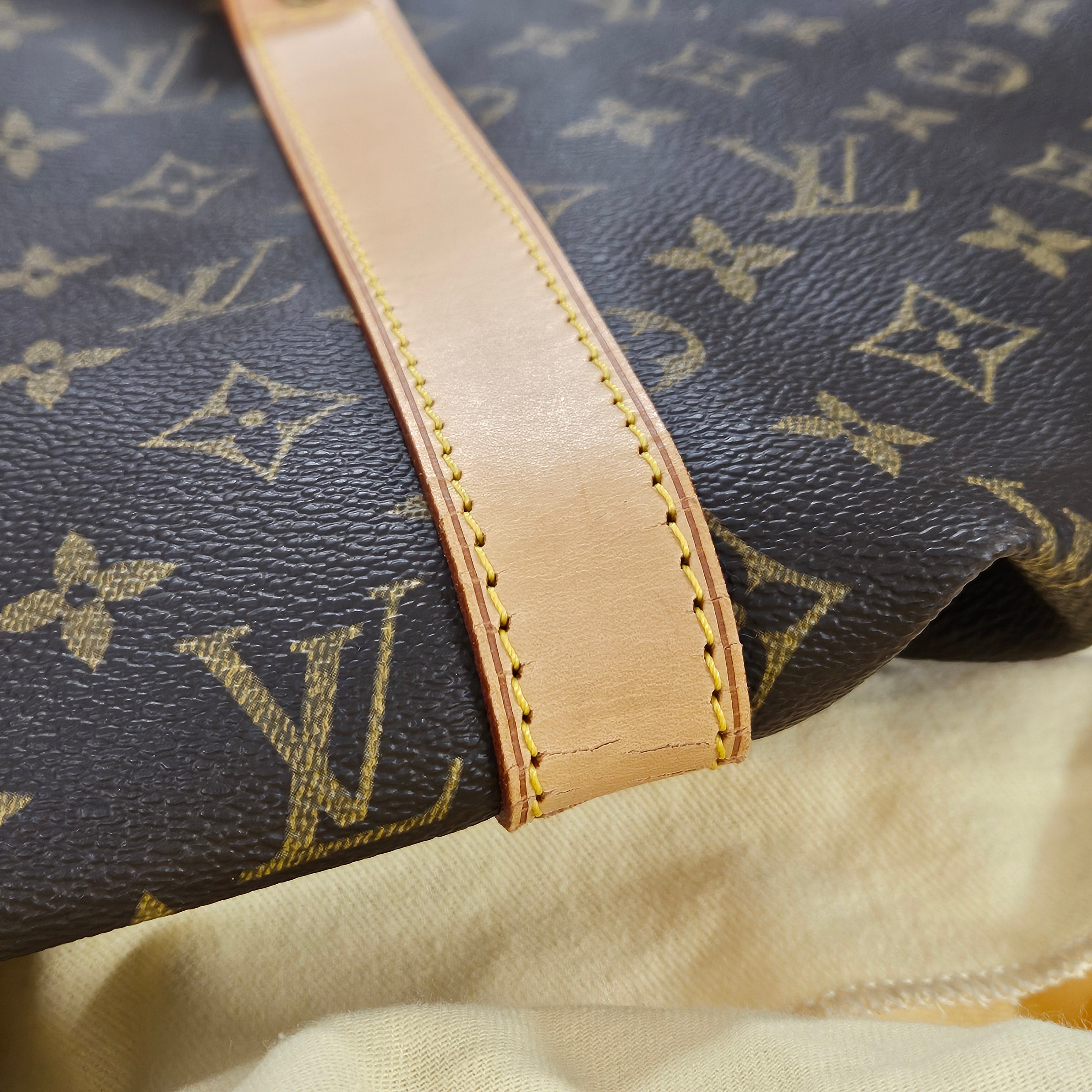 Louis Vuitton Monogram Canvas Keepall 50 Bandoulière Reisetasche