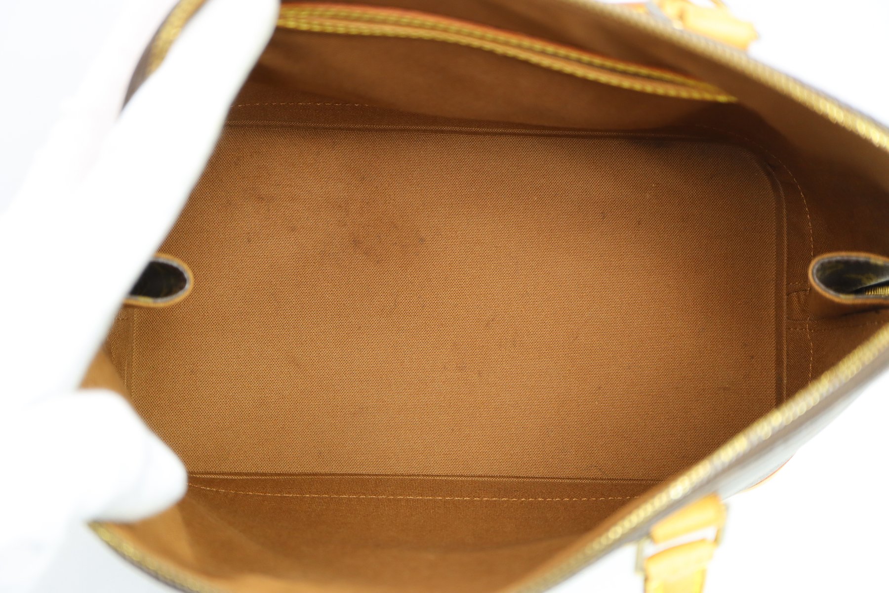 Louis Vuitton Canvas Monogram Alma Handbag