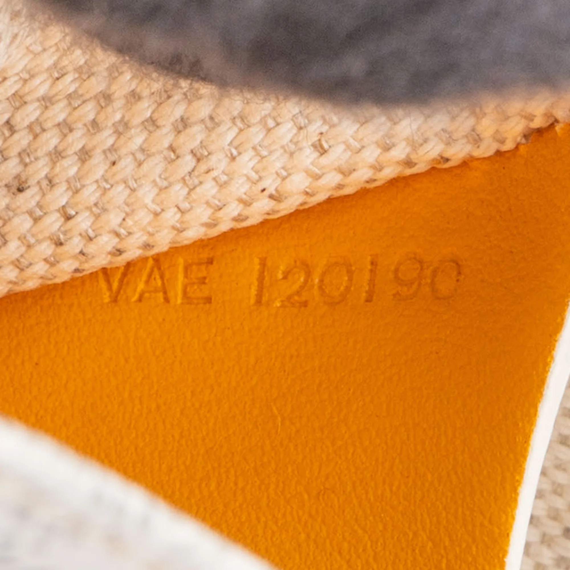 Goyard White Goyardine Monogram Plumet Flat Crossbody