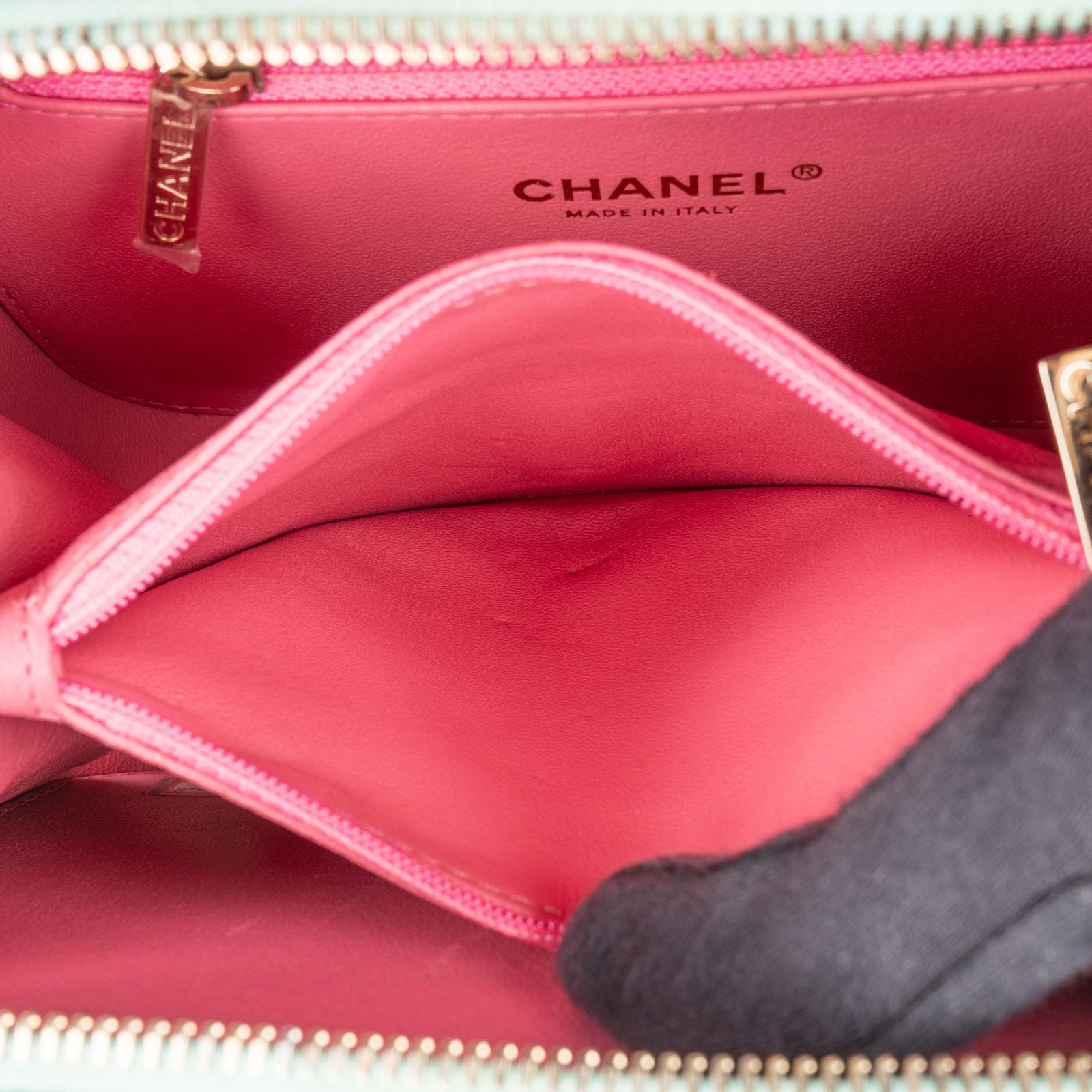 Chanel - Filigree Vanity Case-schoudertas