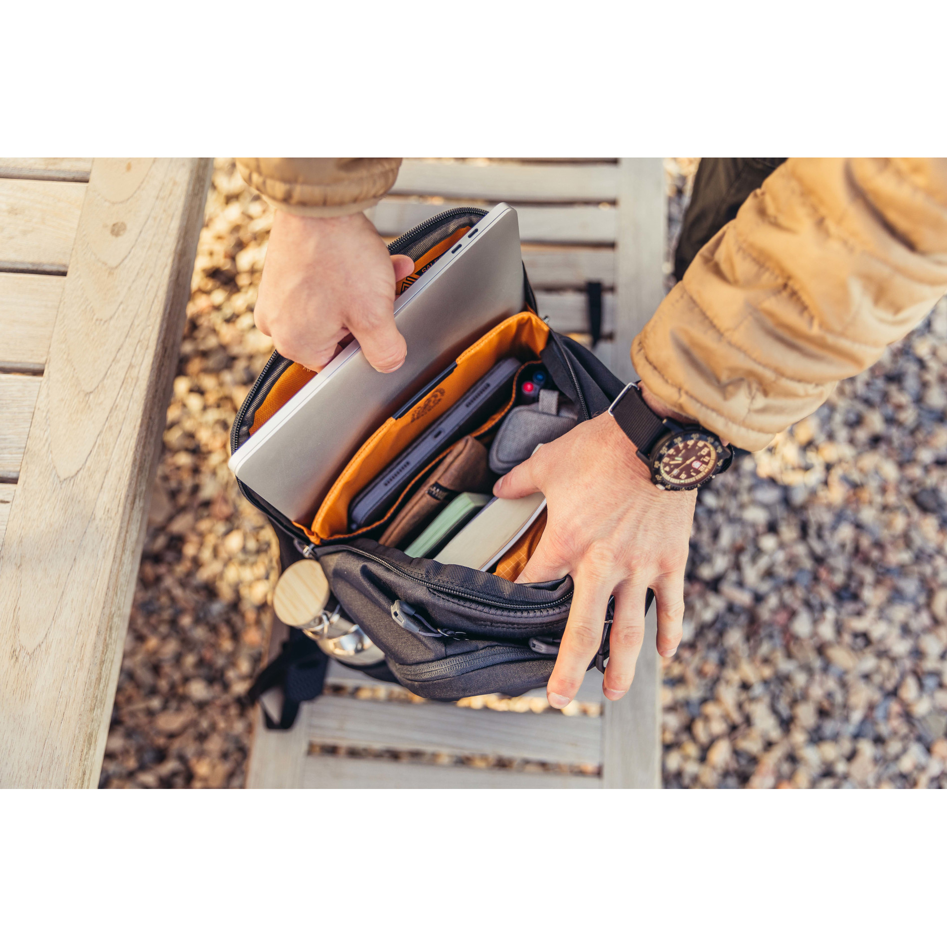 Daypack RHUNE 22 - Carbon Black