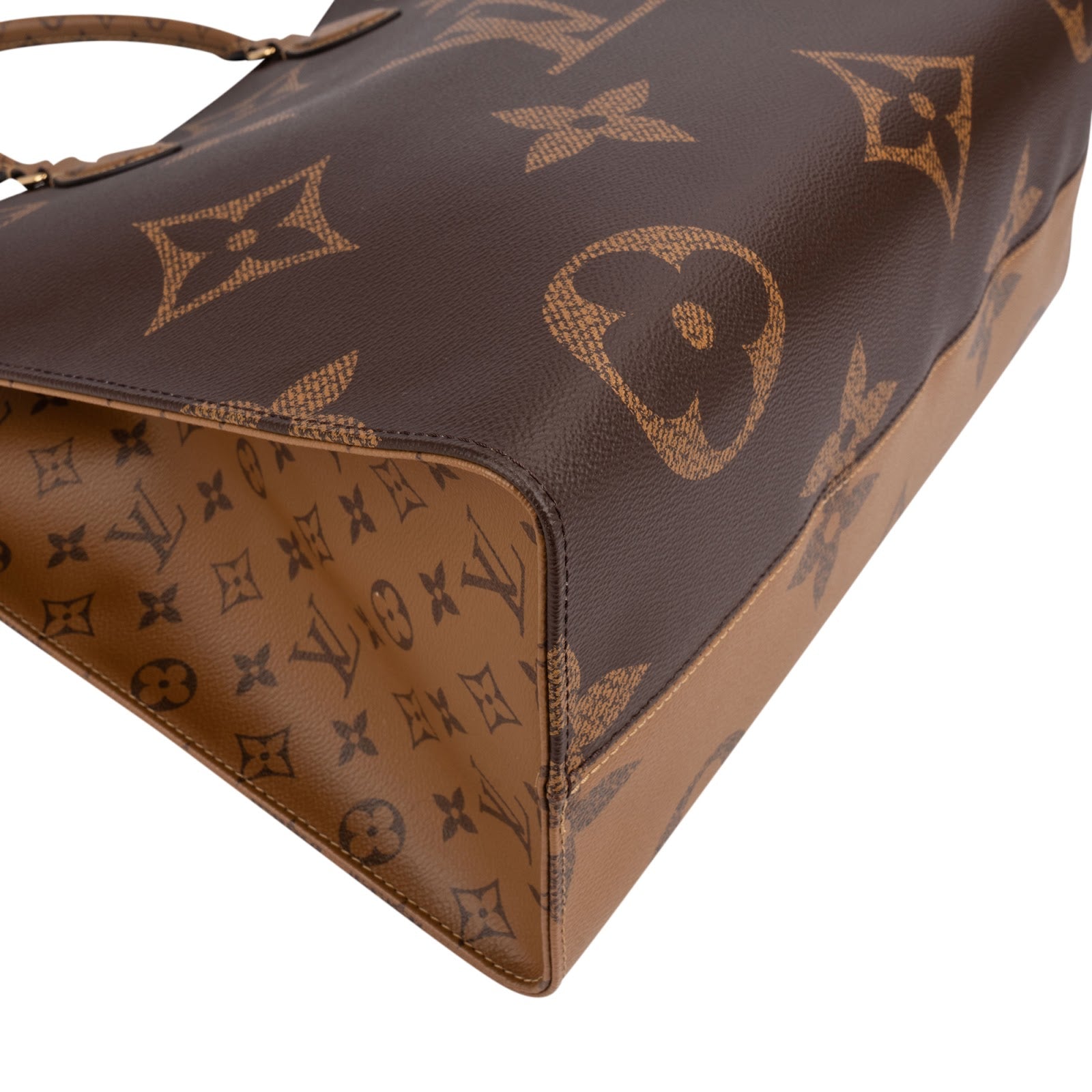 Louis Vuitton Monogram Giant Reverse OnTheGo GM Handbag
