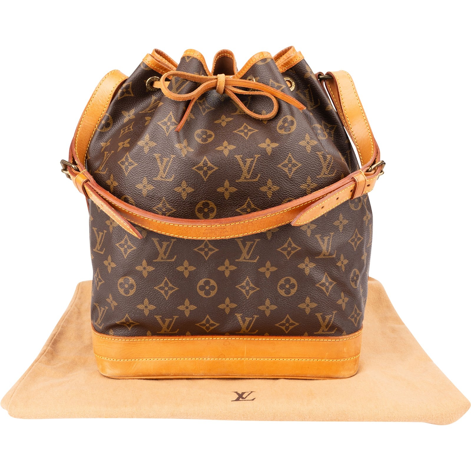 Louis Vuitton - Sac Noé Grande Shoulder Bag