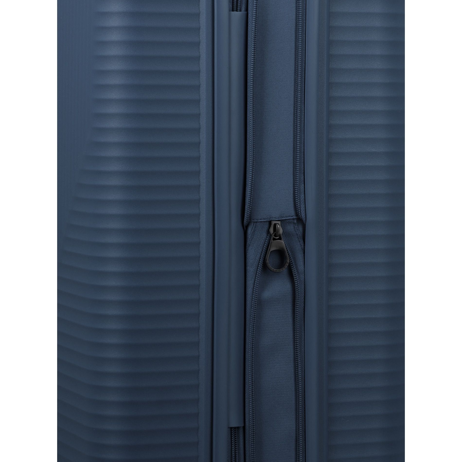 AIR STRIPE Trolley M (66 cm) erweiterbar - Navy