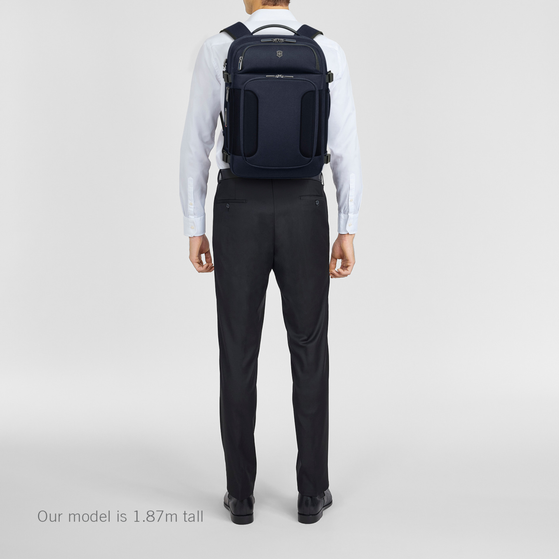 Werks Traveler 7.0 Boarding Bag - Navy Blue