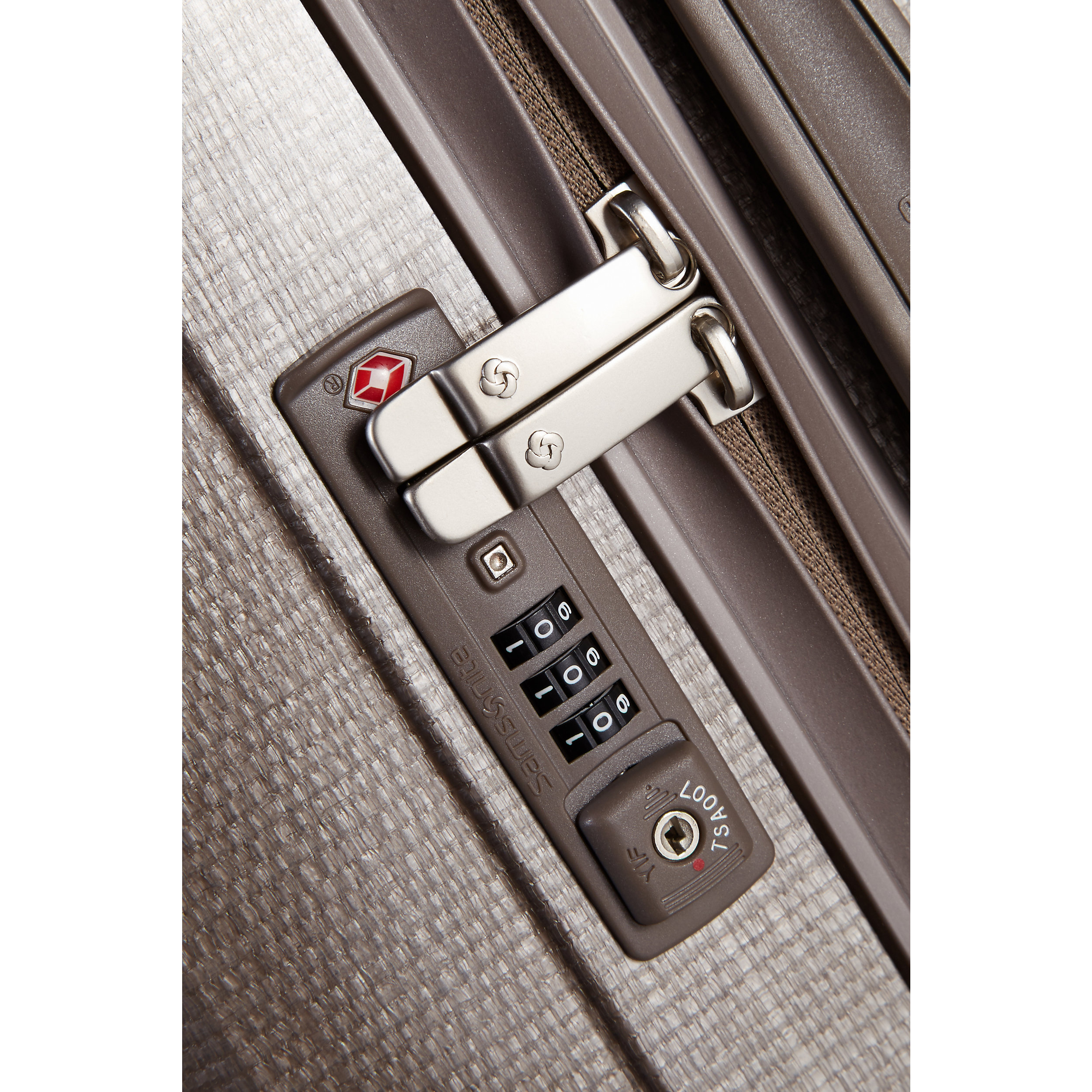 Spinner mit 4 Rollen 76 Lite Cube L 96 Liter