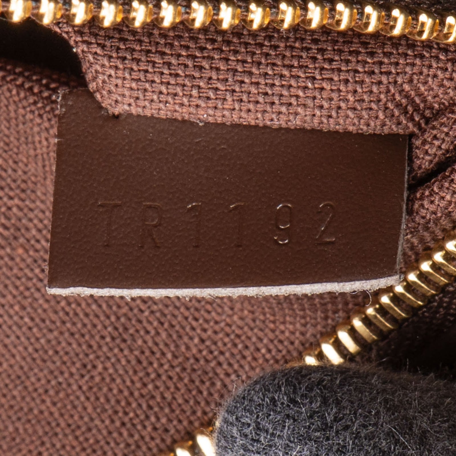 Louis Vuitton – Porte-Documents Voyage Business Bag