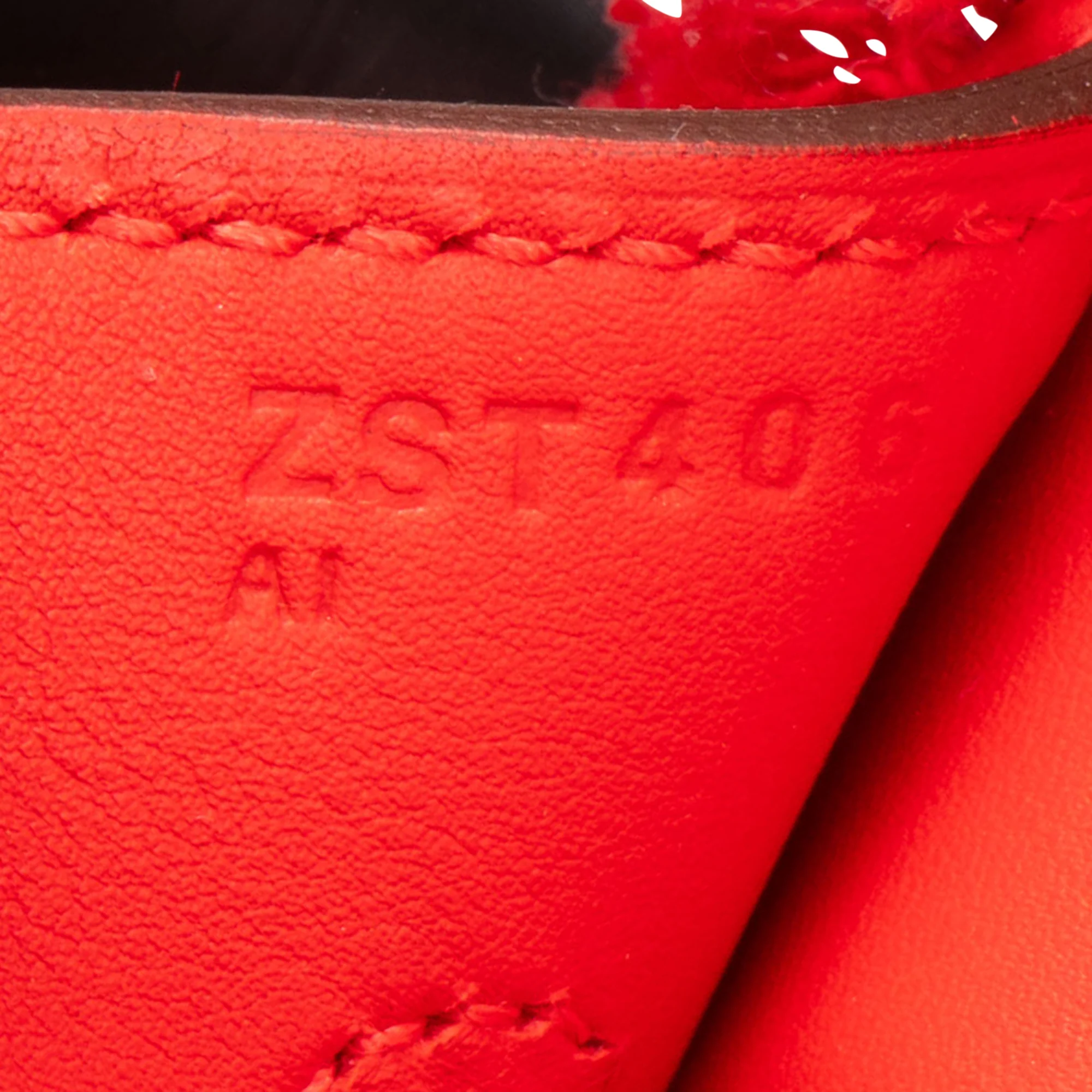 Hermès Fray Swift / Toile H Rouge de Coeur Birkin 35 Handbag