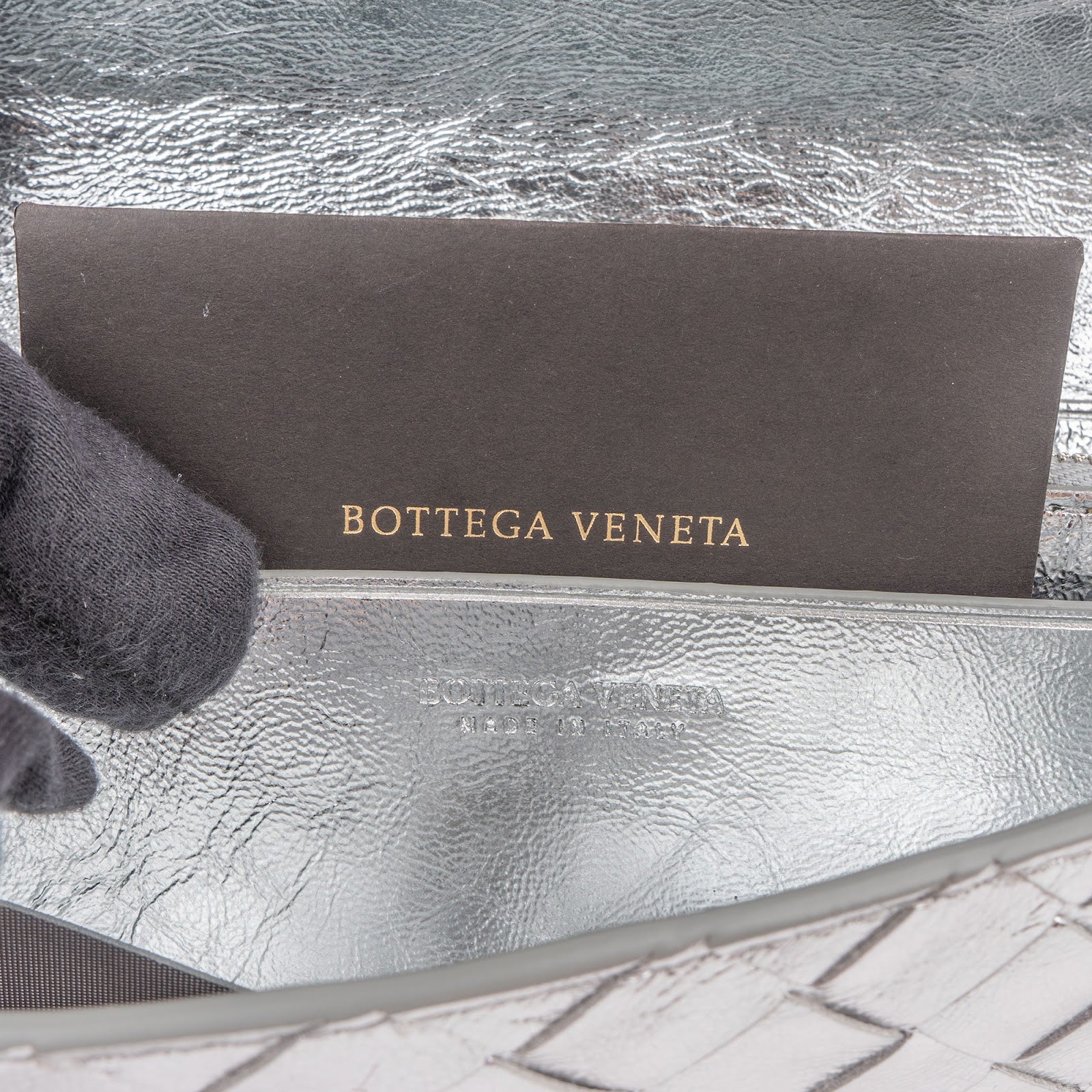 Portefeuille Continental en cuir Intrecciato métallisé de Bottega Veneta