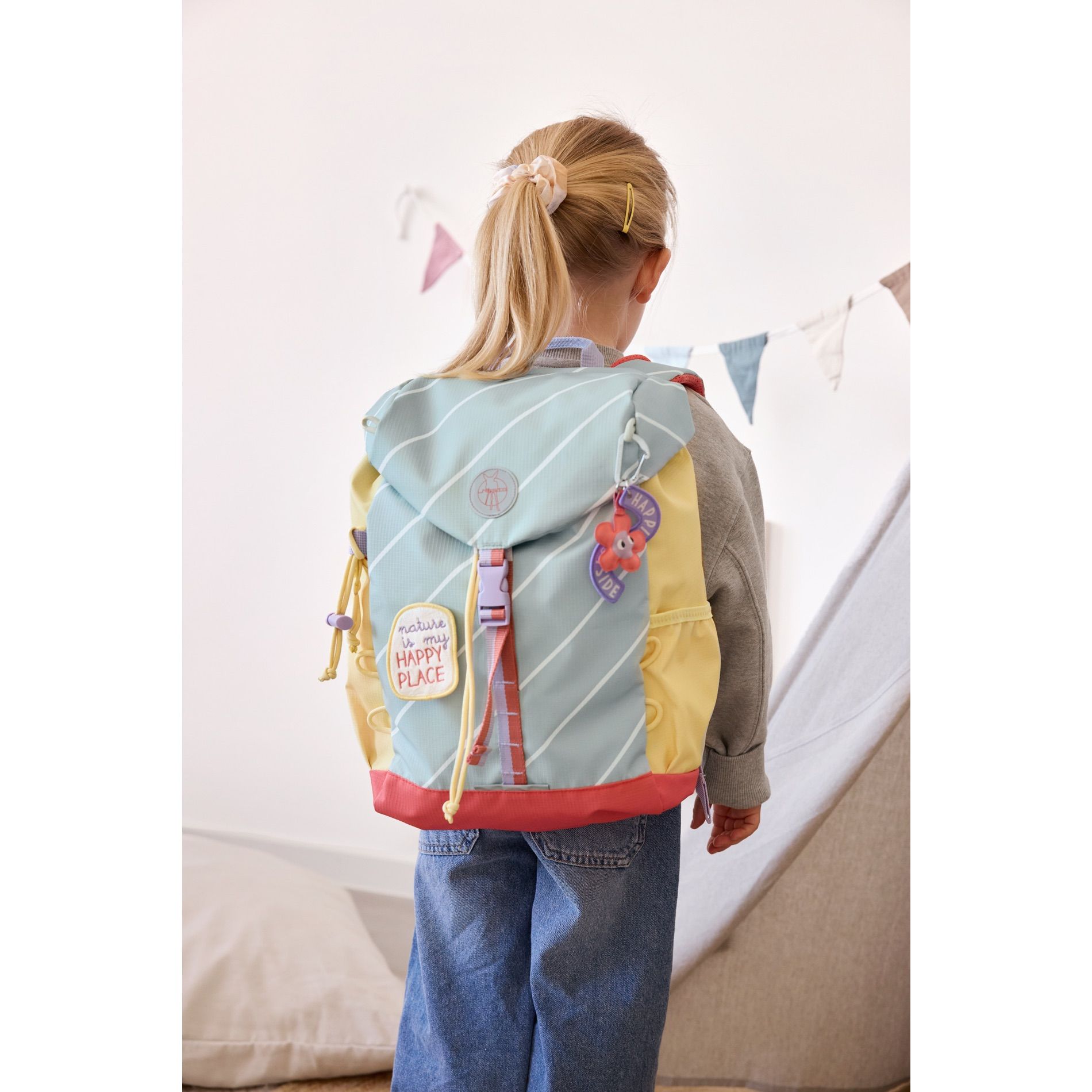 Big Outdoor Backpack Happy Trails - flower