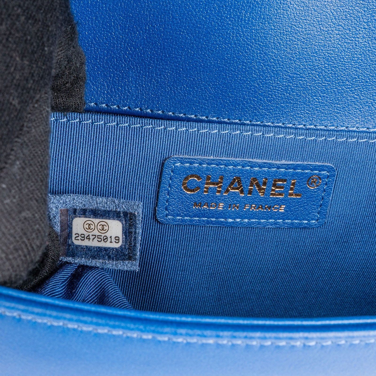 Chanel - Medium Boy Single Flap Crossbody Bag