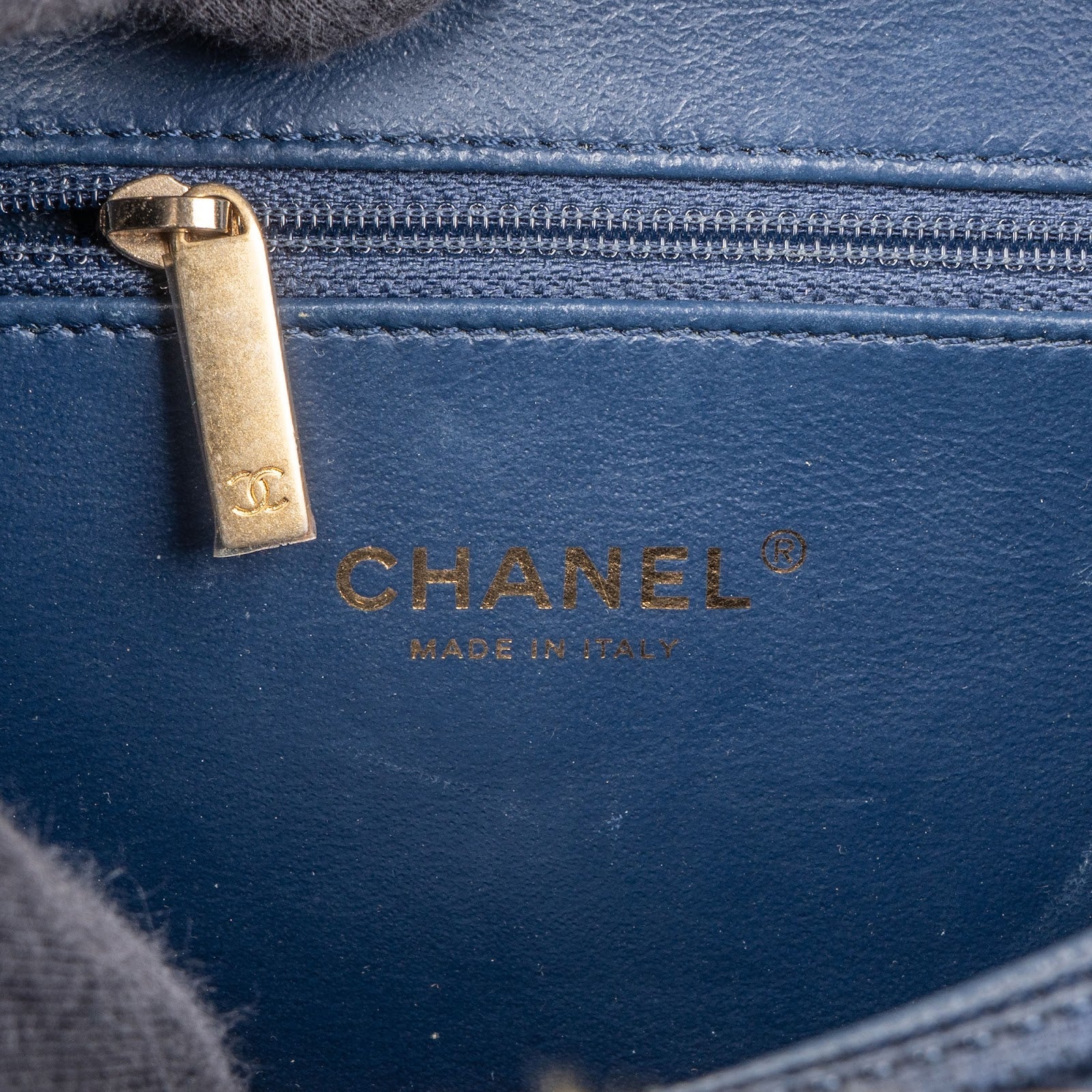 Chanel – Filigree Vanity Case Handtasche
