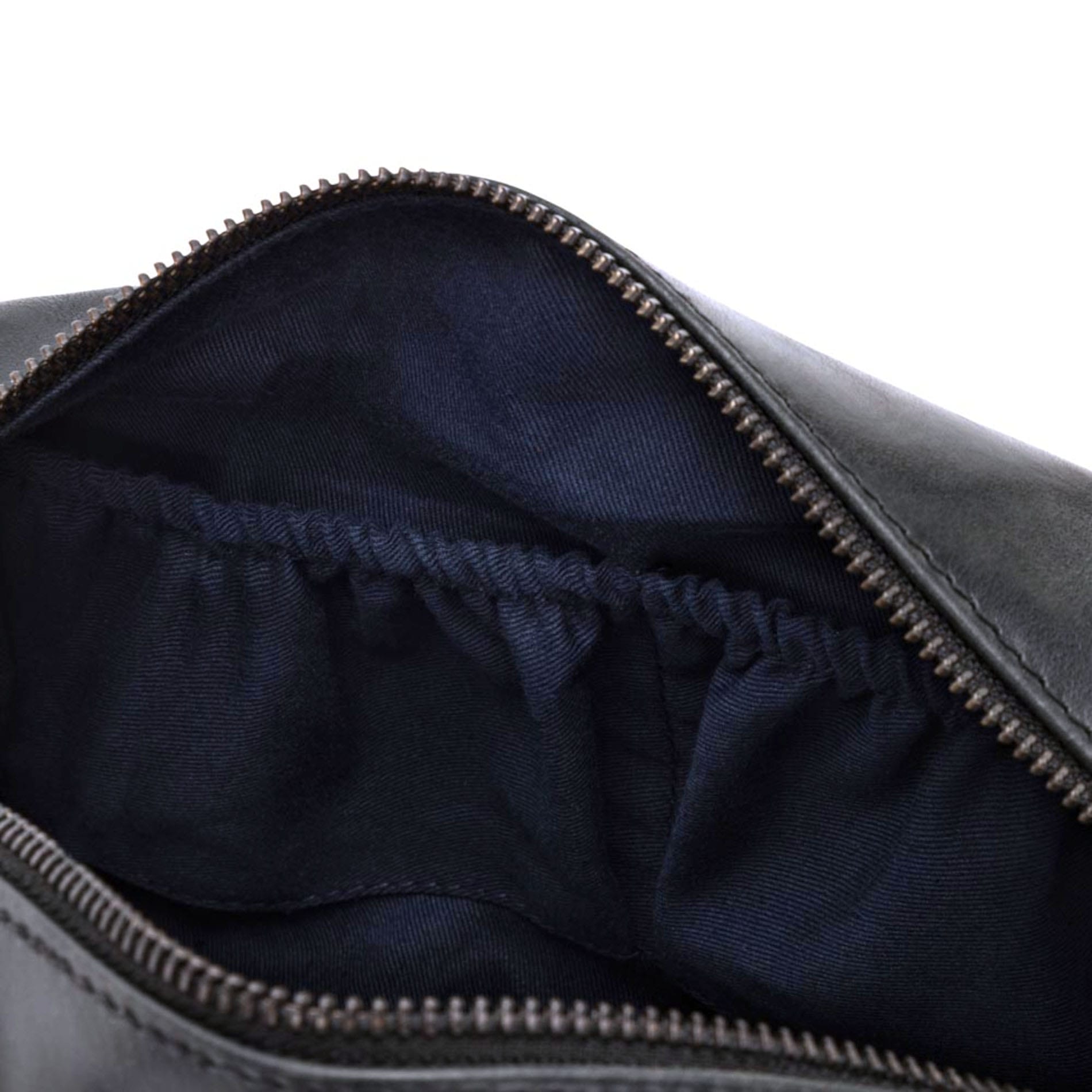 Everest leather wash bag