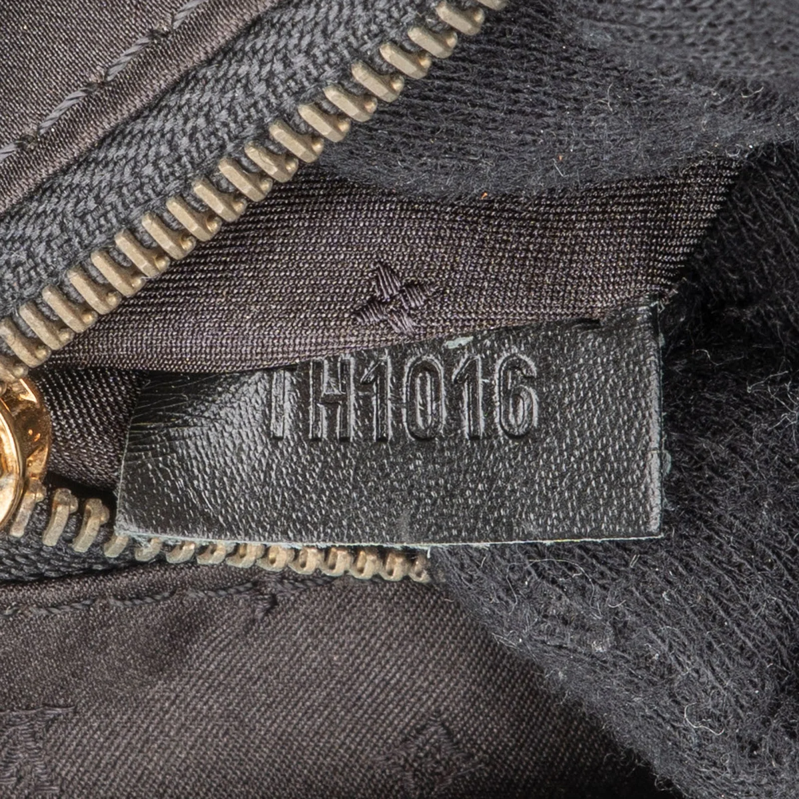 Louis Vuitton Black Leather Suhali L'ingenieux Handbag