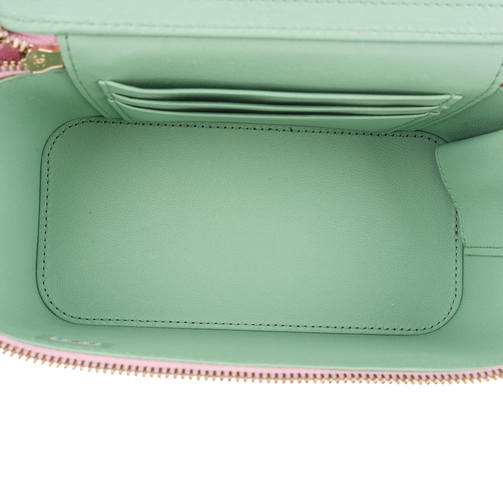 Chanel – Vanity Case Bicolor Quilted Lambskin