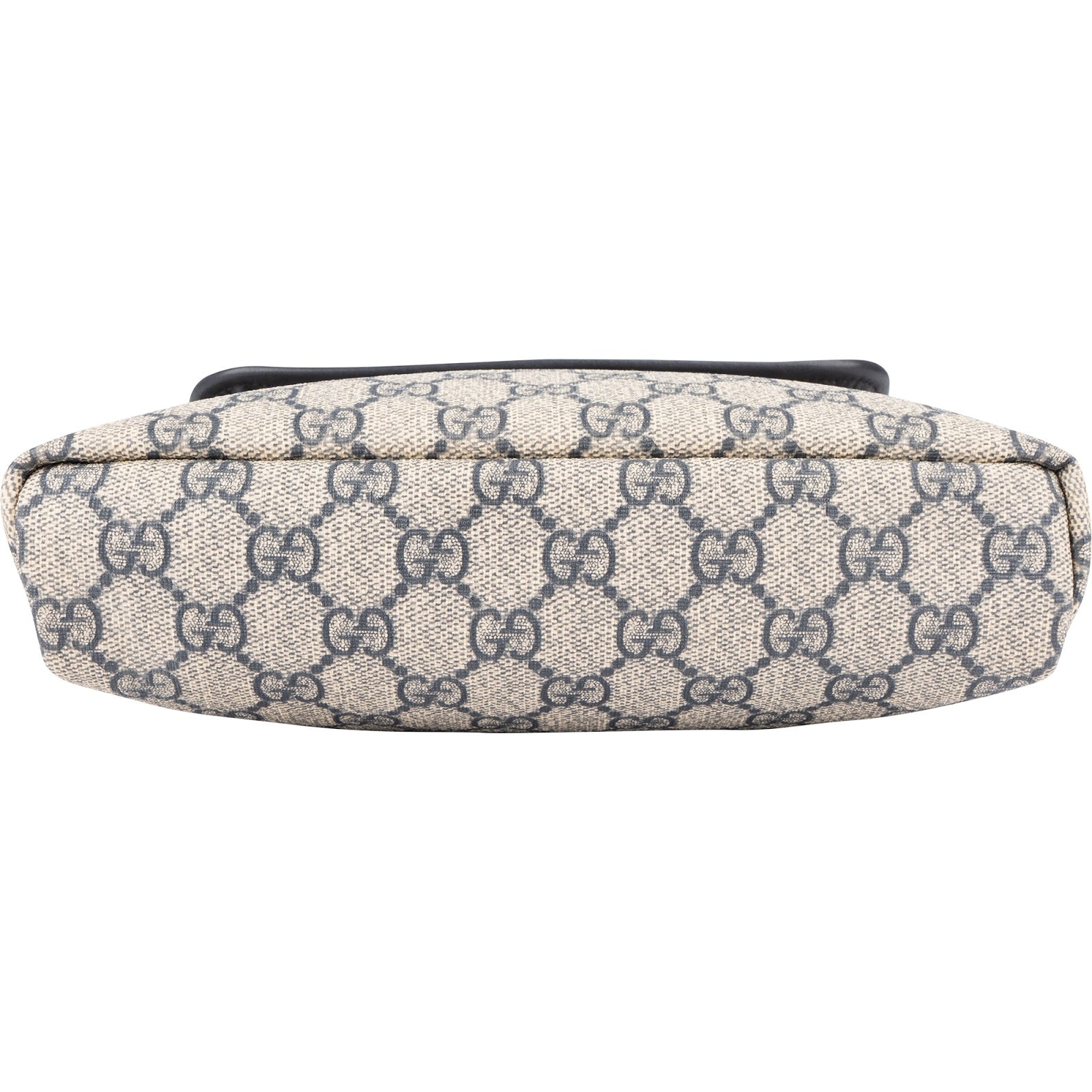 Gucci - GG Supreme Messenger Bag