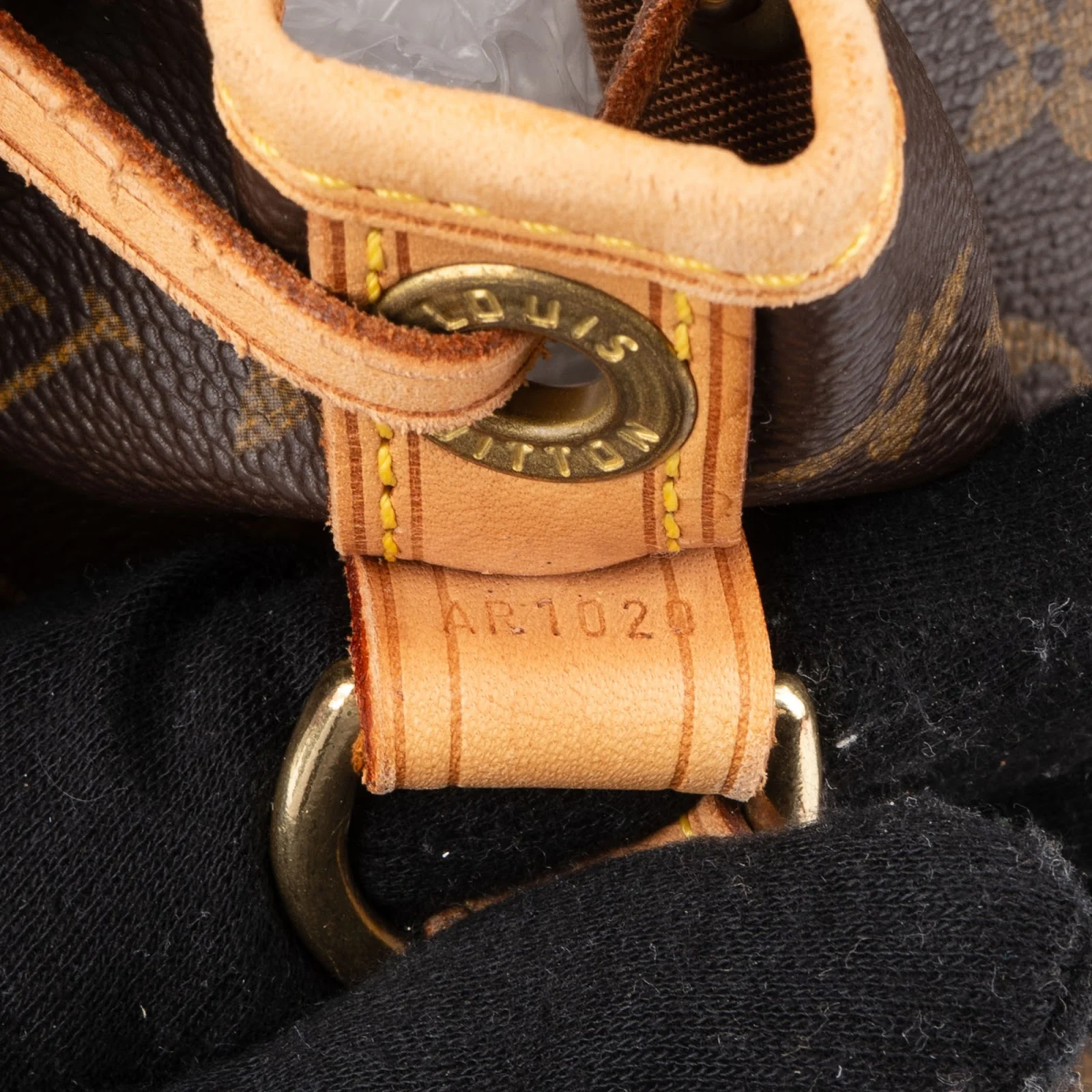 Louis Vuitton Monogram Canvas Sac Noé Grande Shoulder Bag