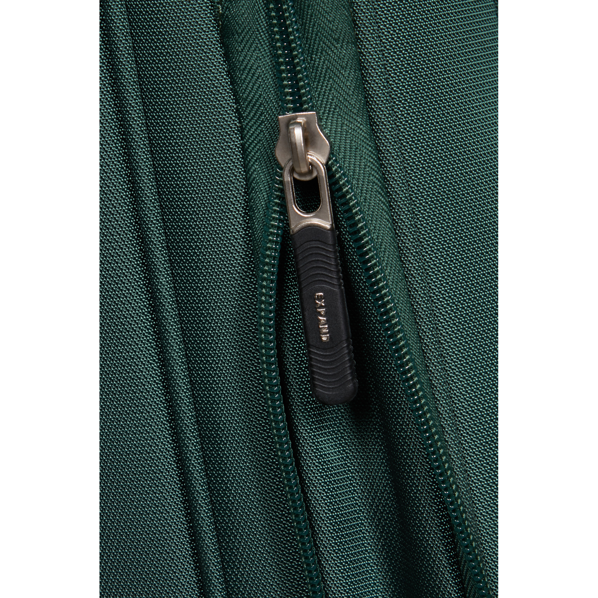 BASE BREEZE Trolley M (67 cm) erweiterbar - DARK GREEN
