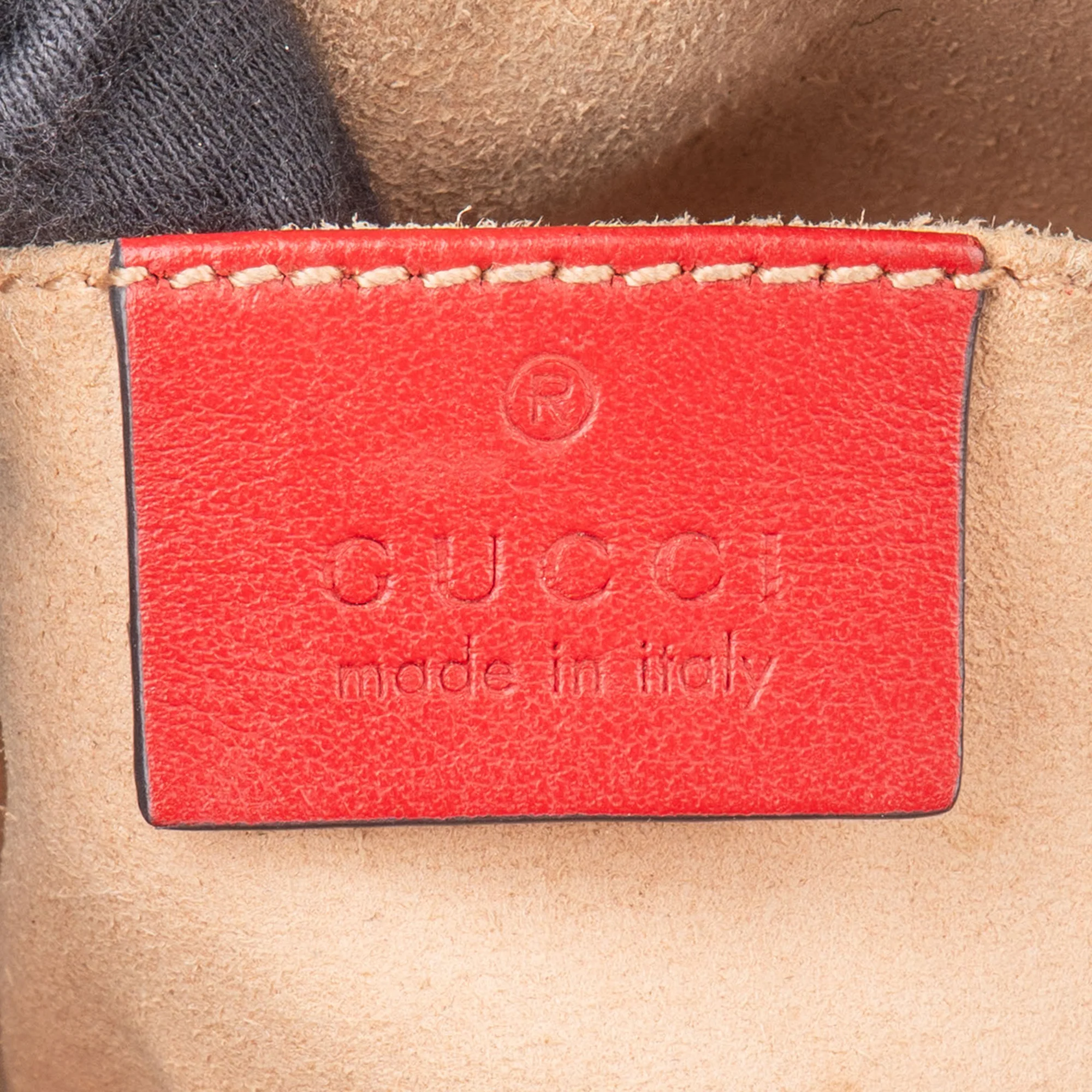 Gucci Chevron Leather GG Marmont Crossbody bag