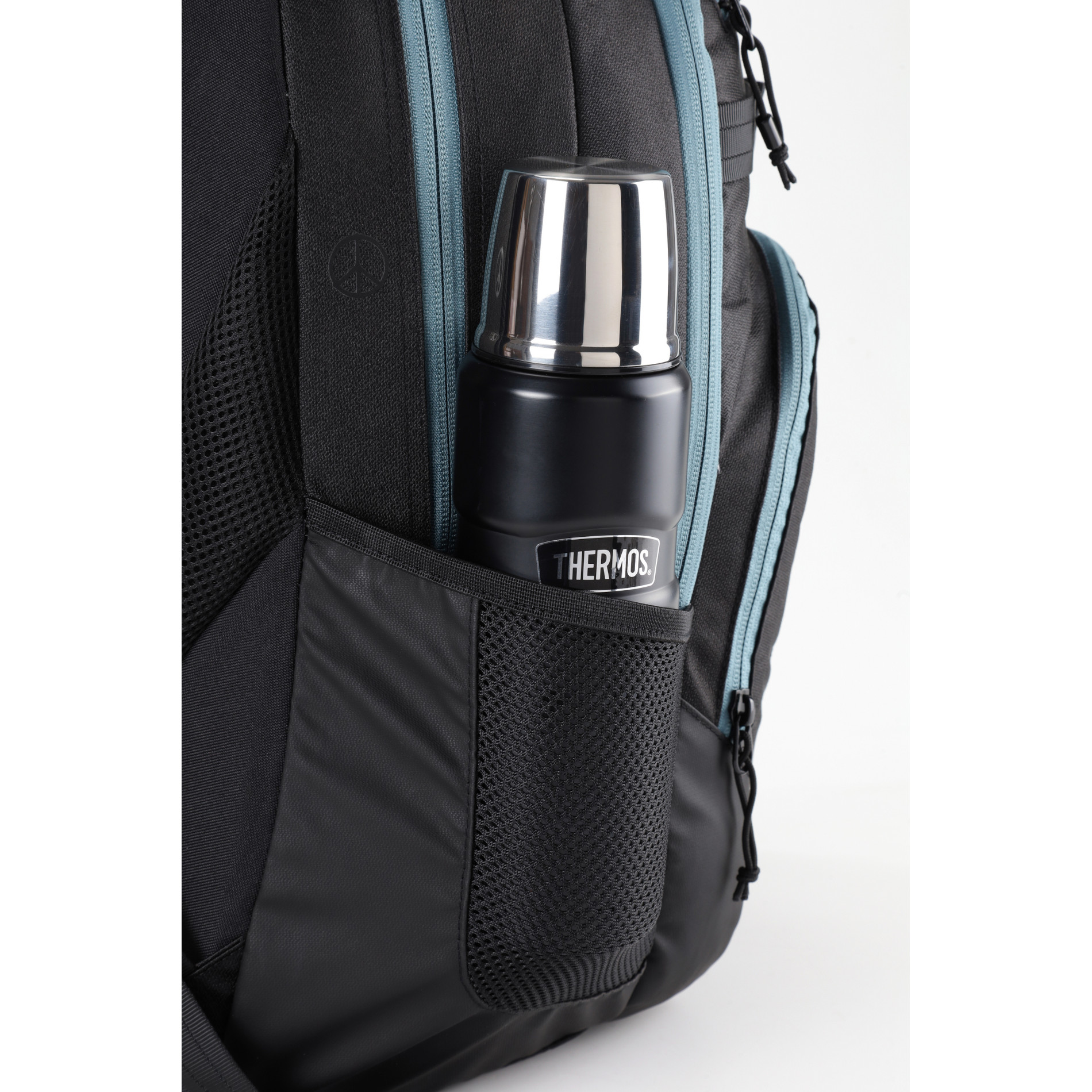 Rucksack CHASE - Peace Love Nitro