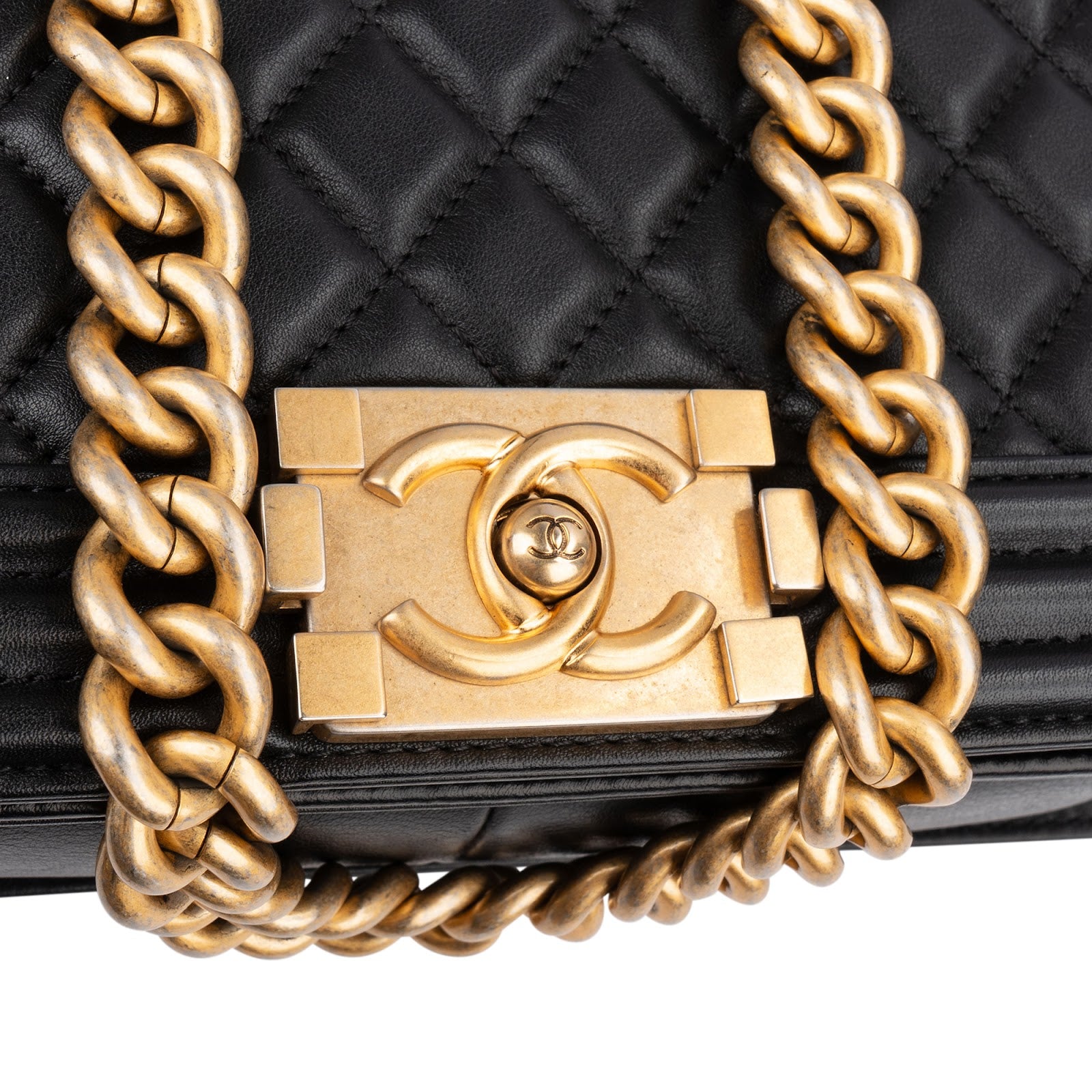 Chanel - Single Flap Medium Boy Crossbody Bag