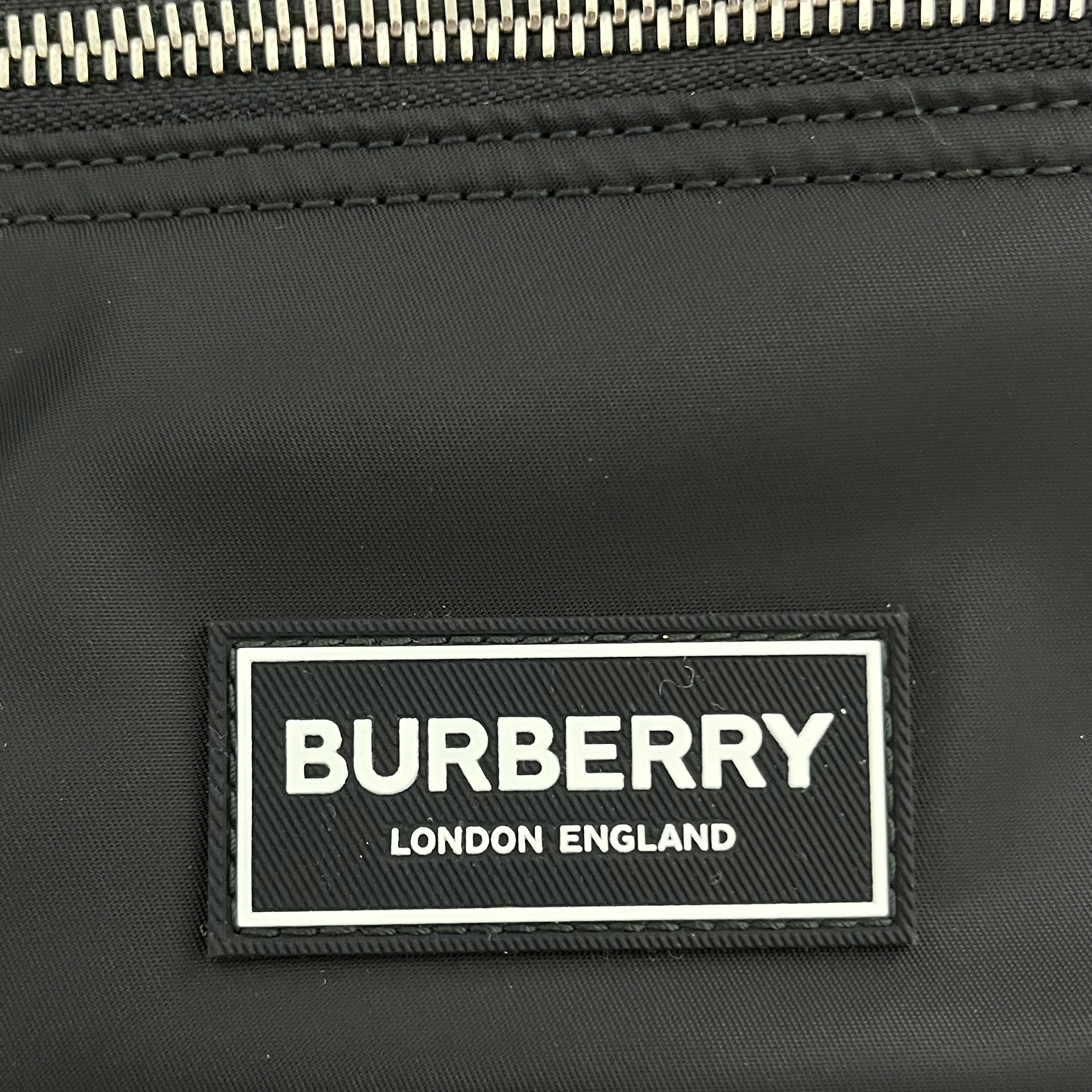 Burberry Vanity Kuturbeutel