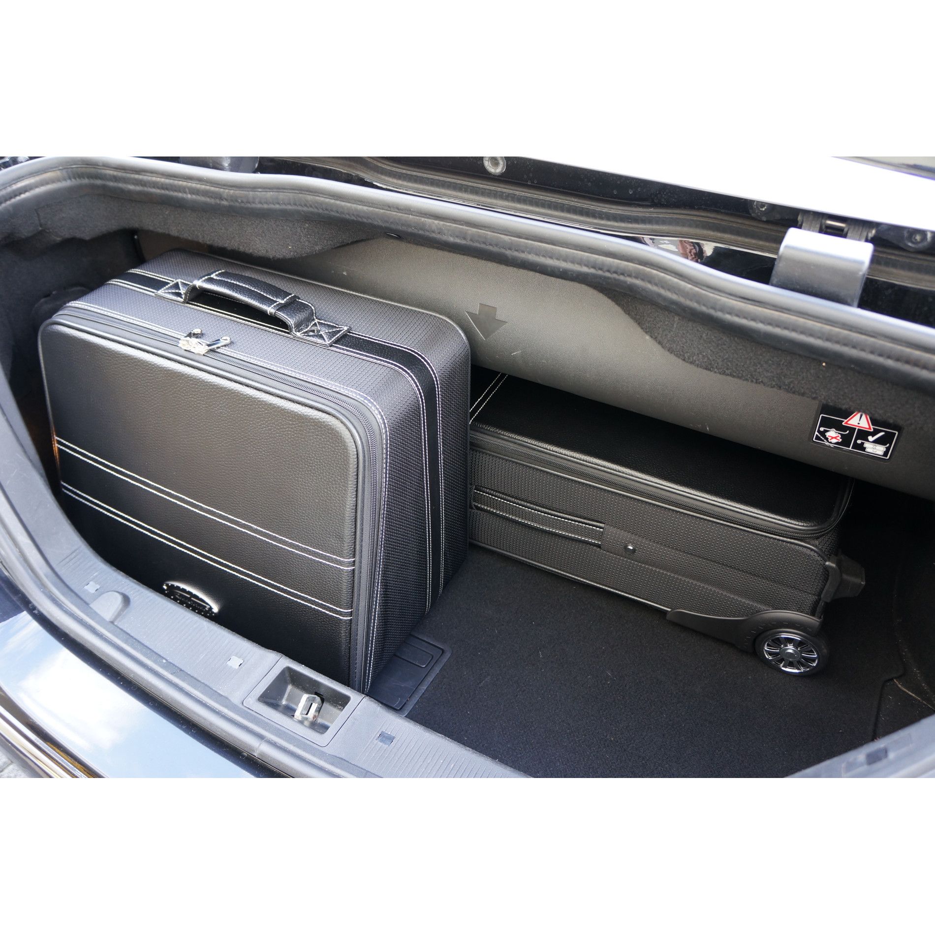 CLK Cabrio (W208/W209) (EU) Kofferset Kofferraum 4-tlg.