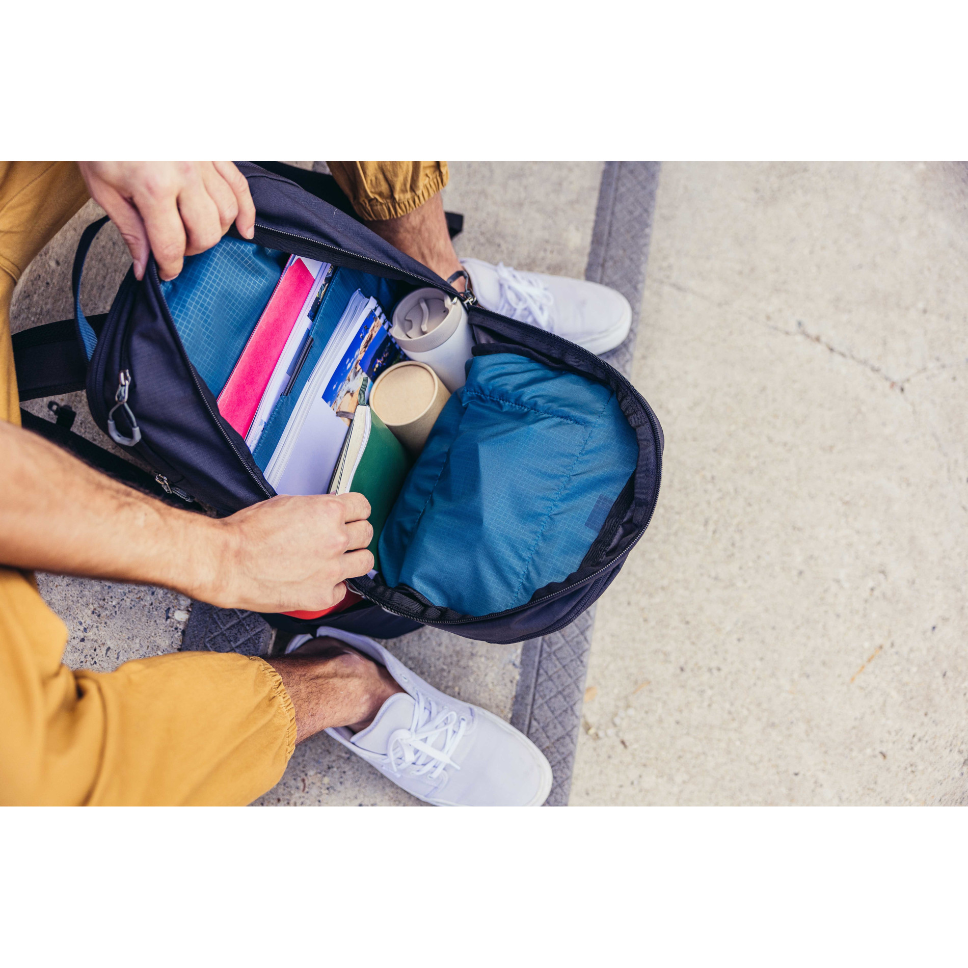 Daypack RETNA 20 - Carbon Sky