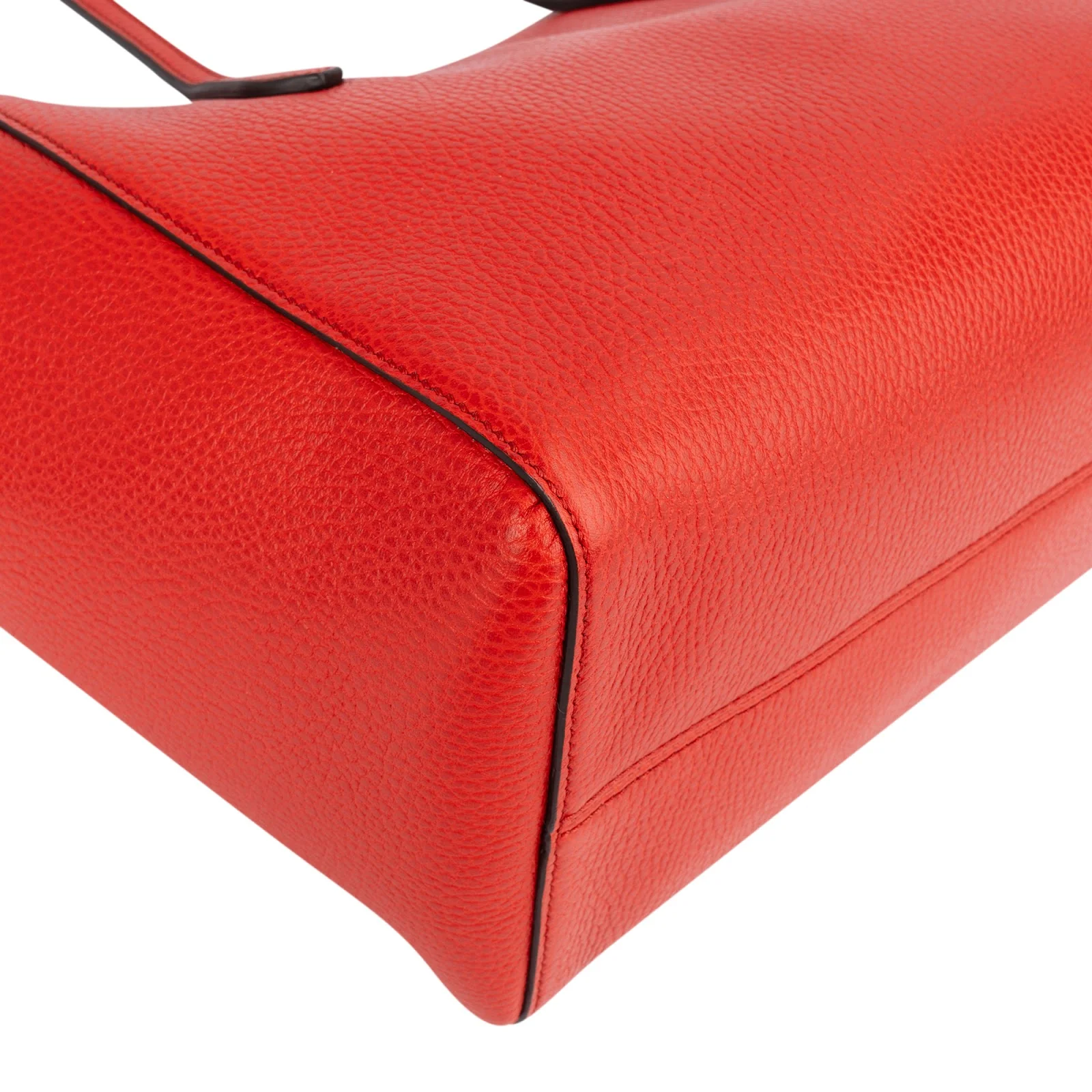 Gucci Red Leather Swing Shoulder Bag