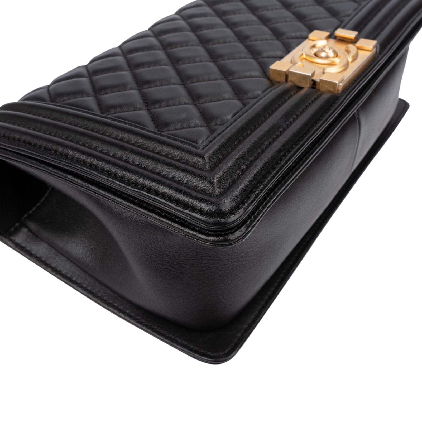 Chanel - Single Flap Medium Boy Crossbody Bag