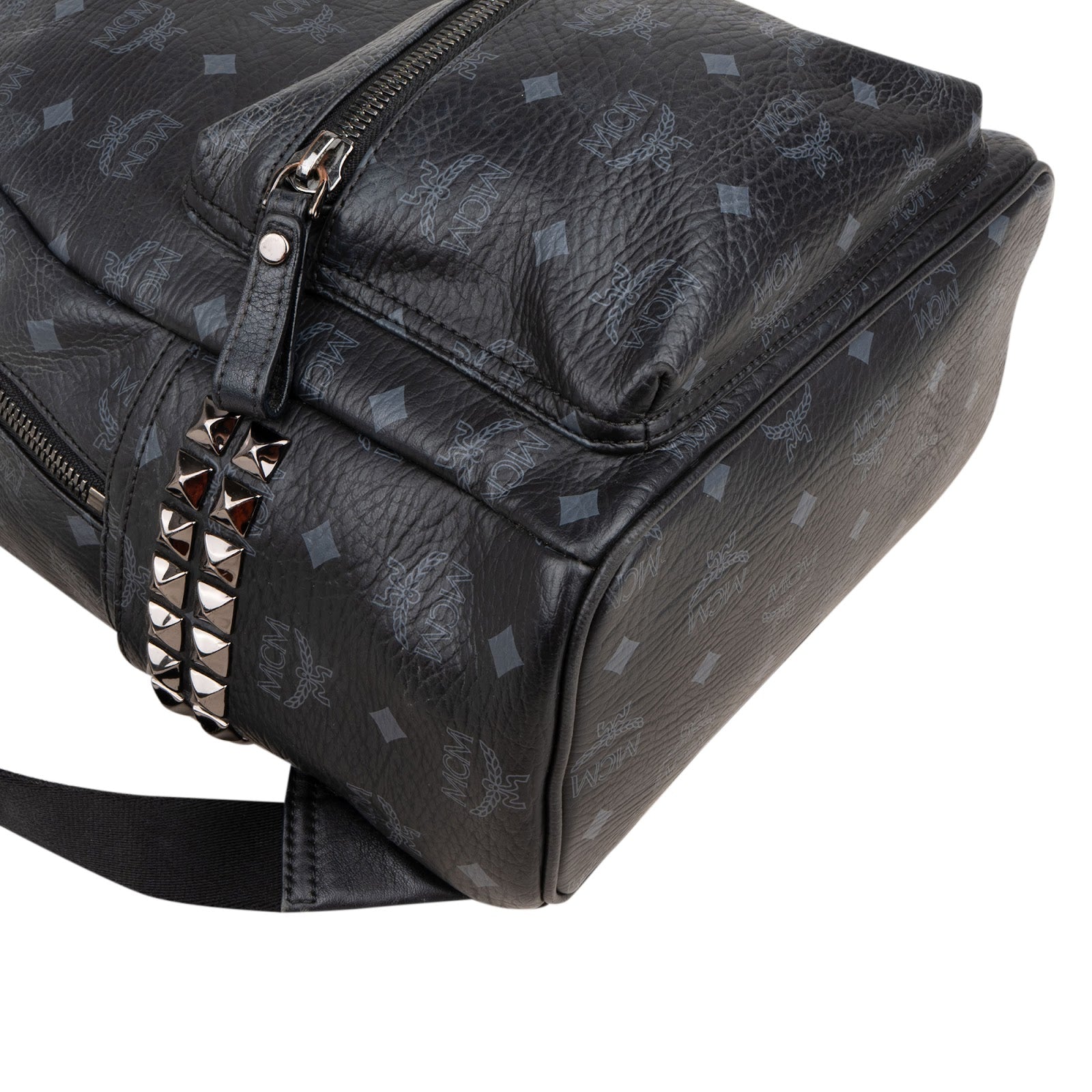 MCM Monogram Visetos Stark rugzak met studs aan de zijkant