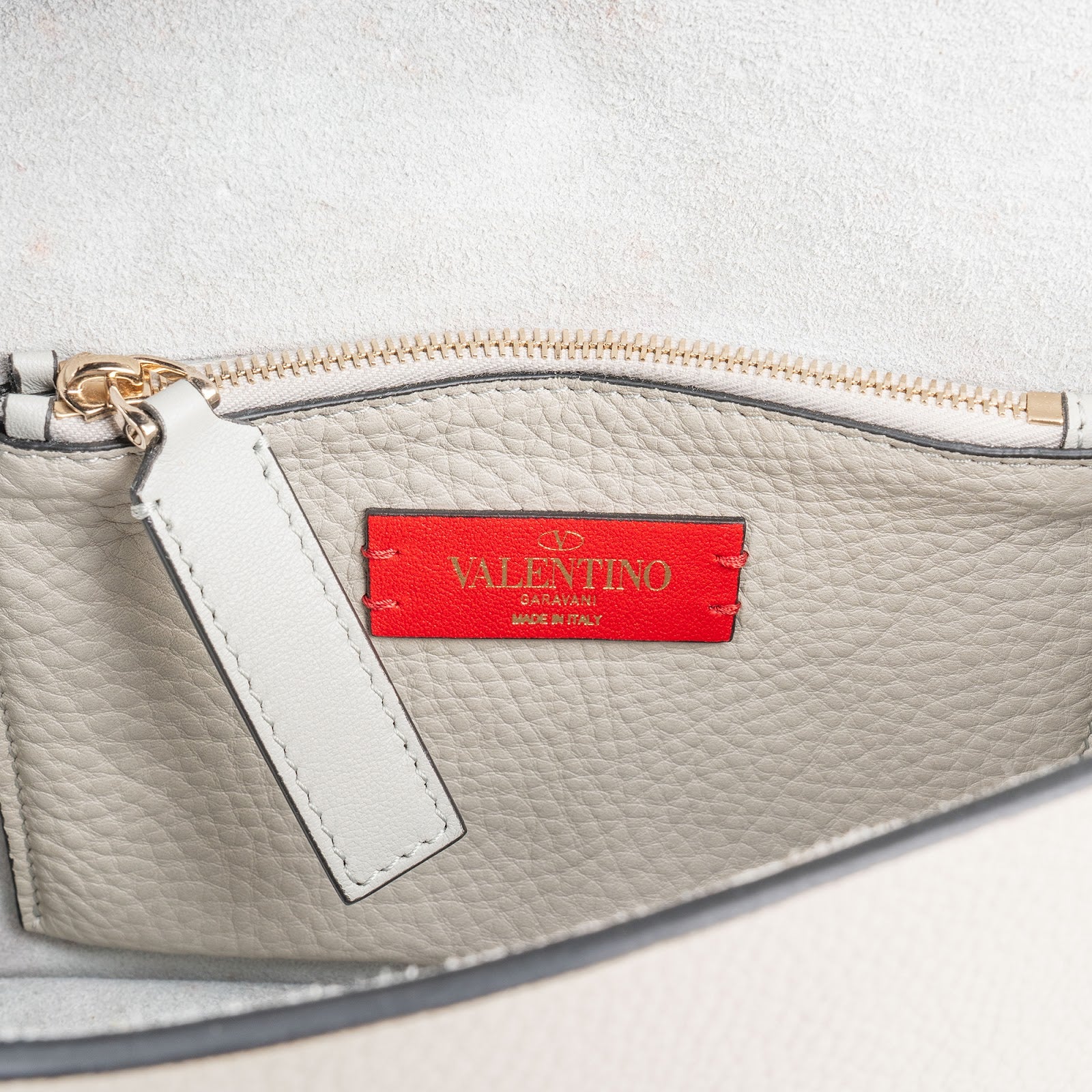 Valentino Garavani - Rockstud Flap Crossbody Bag