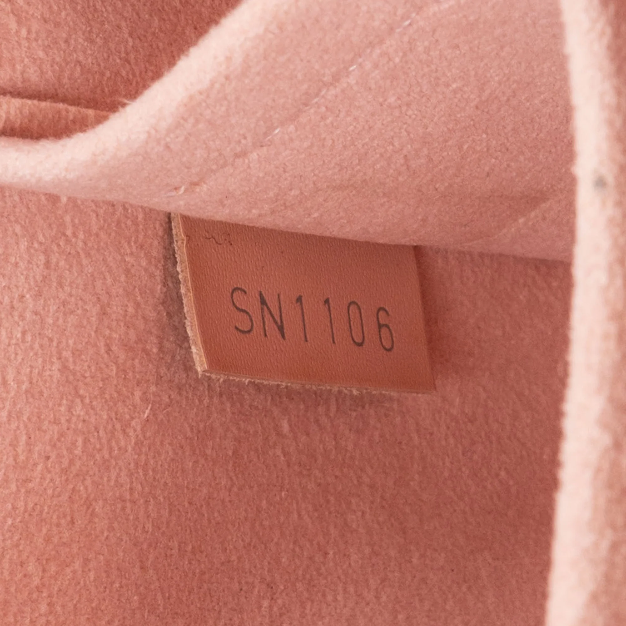 Louis Vuitton Rose Balleri Epi Leather Alma PM Handbag