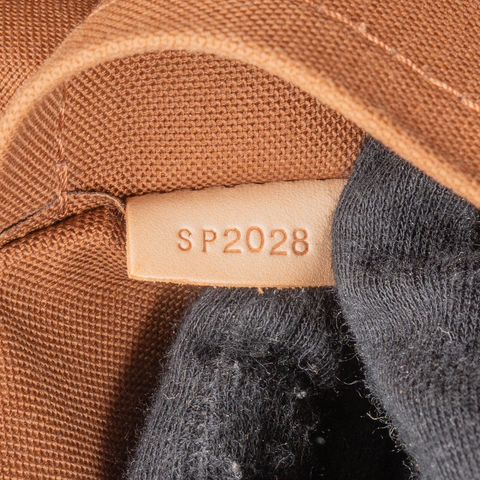 Louis Vuitton Monogram Canvas Tivoli GM Shoulder Bag